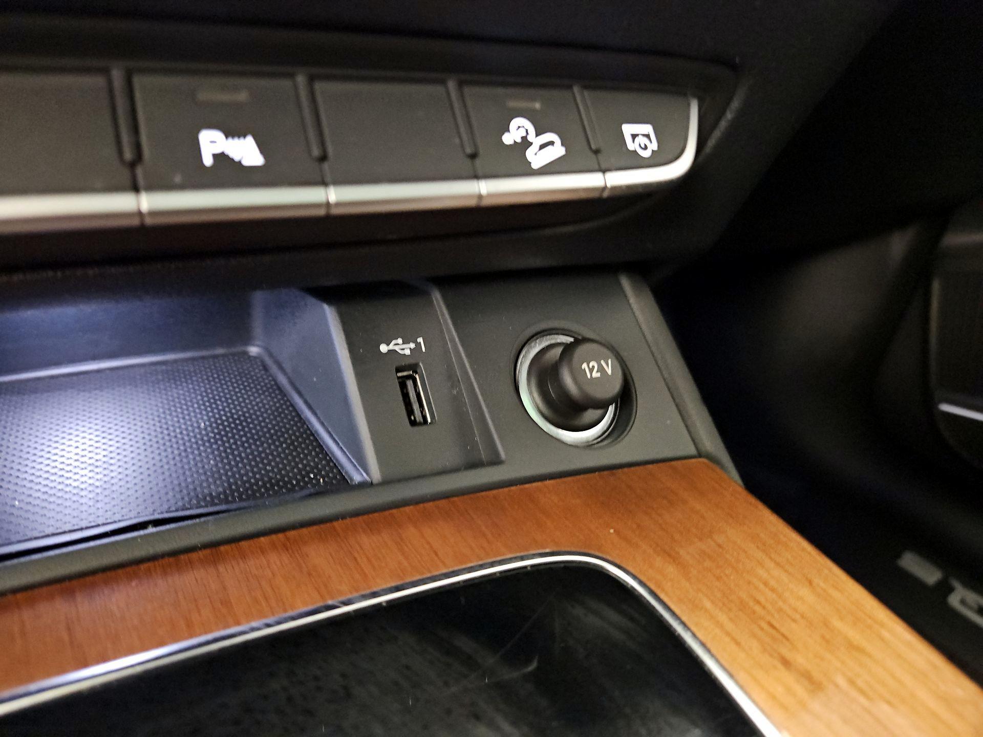 Thumbnail: 2023 Audi Q5 - 19