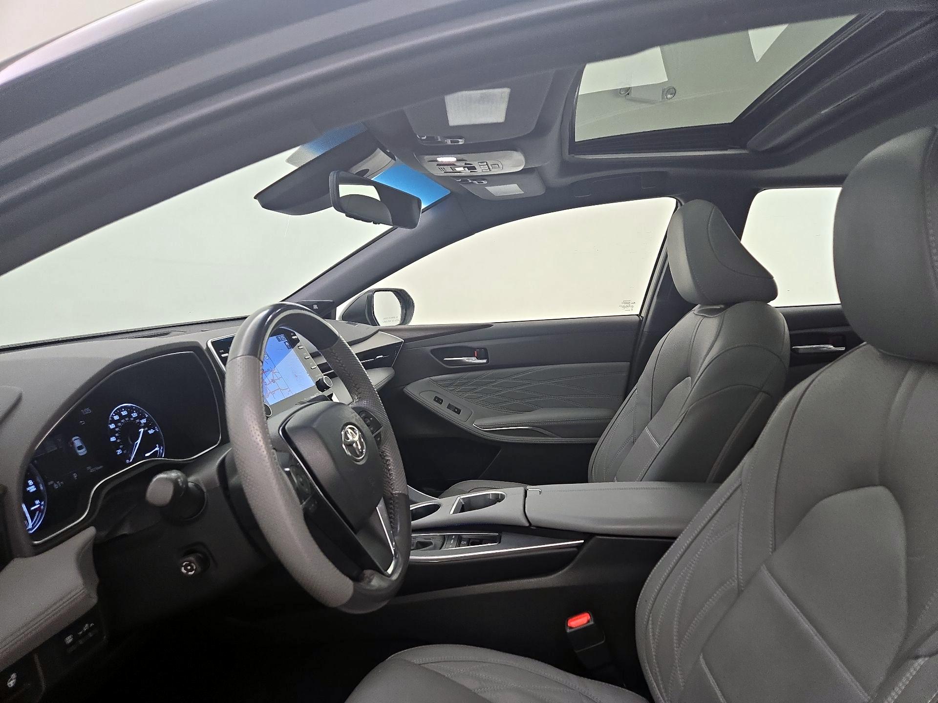 Thumbnail: 2022 Toyota Avalon - 20