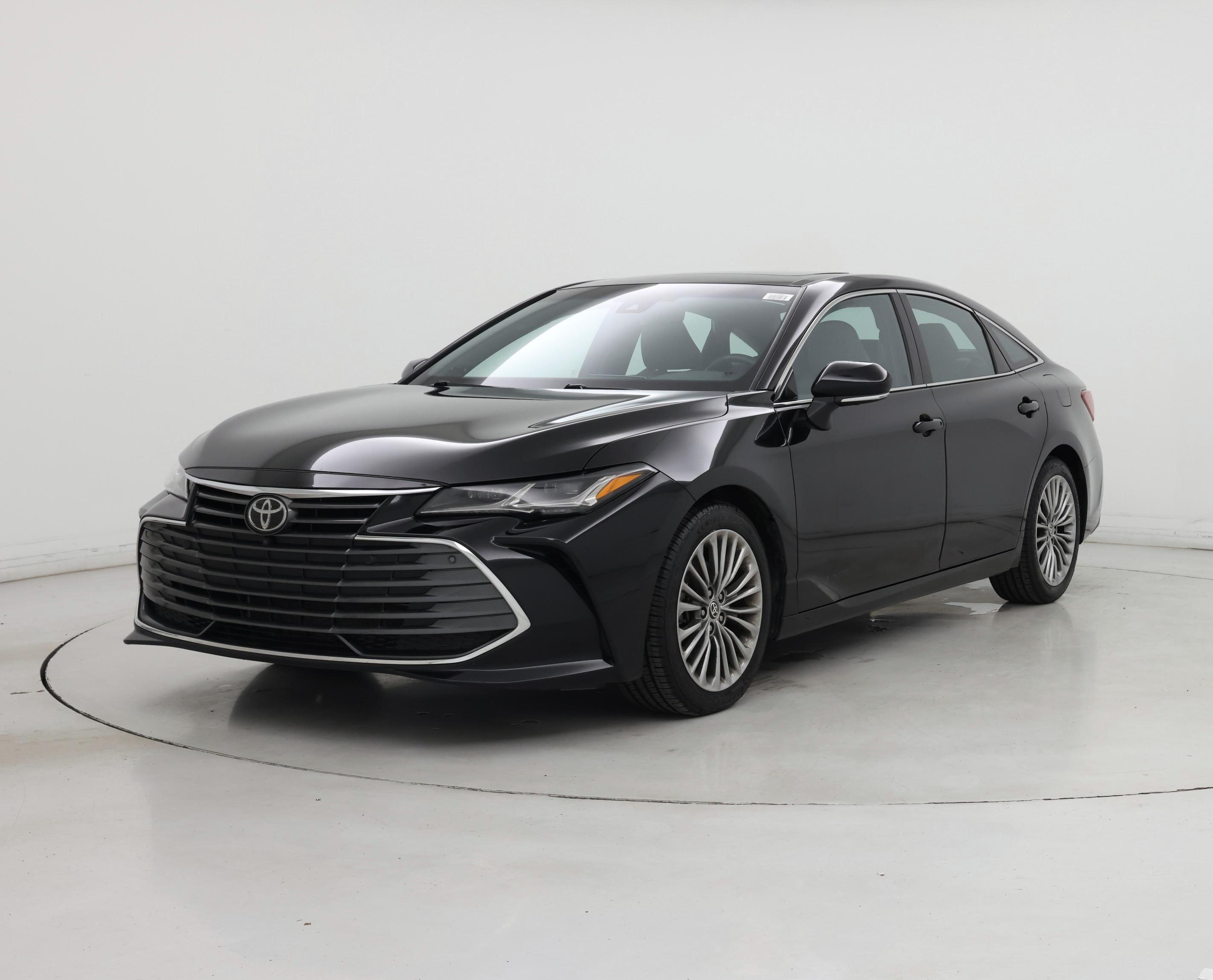 Thumbnail: 2022 Toyota Avalon - 4
