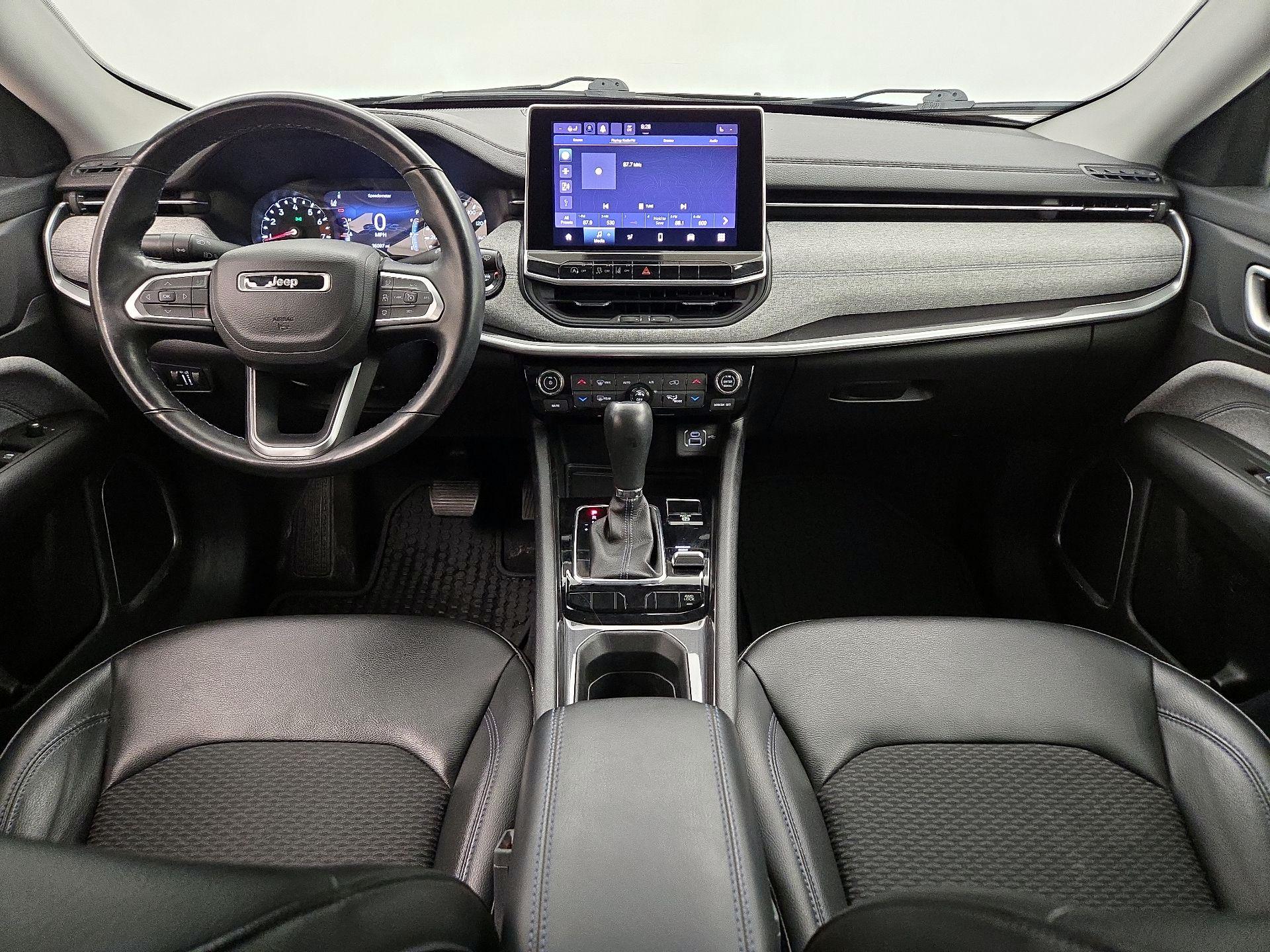 Thumbnail: 2022 Jeep Compass - 9