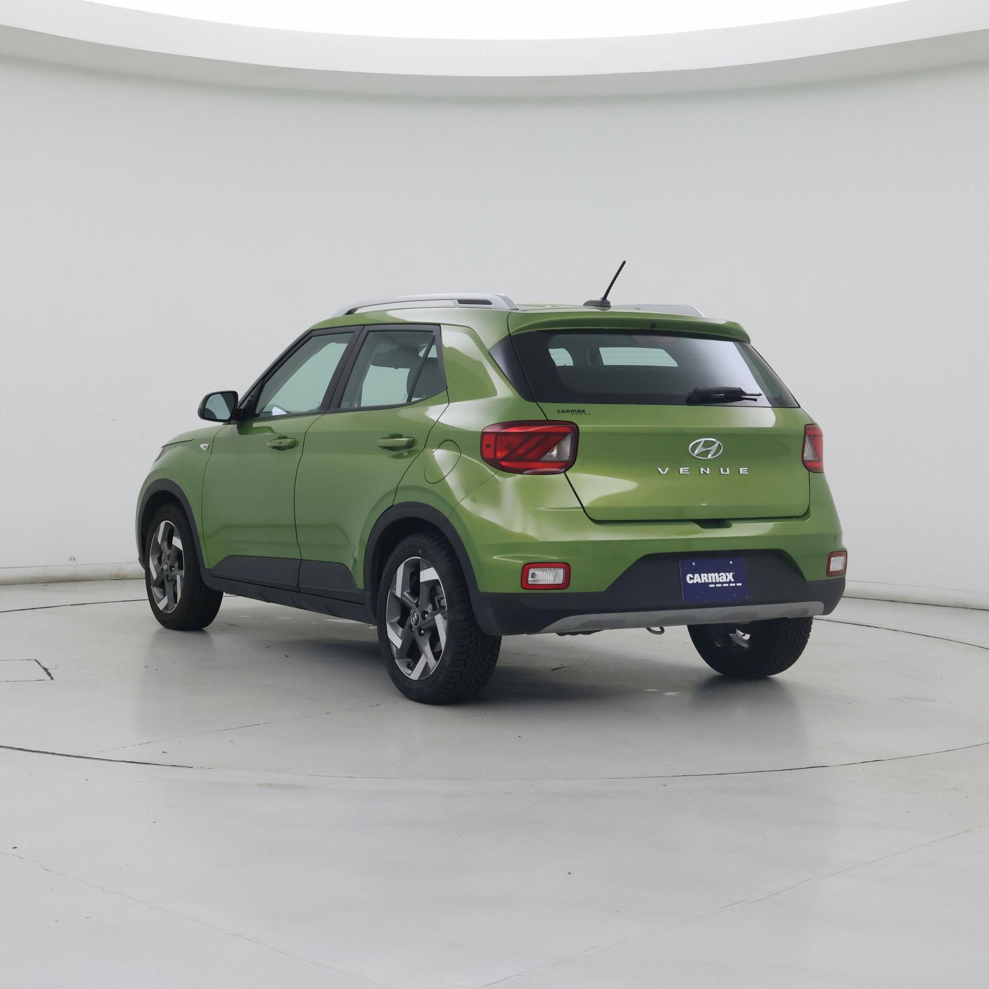 Thumbnail: 2024 Hyundai Venue - 2