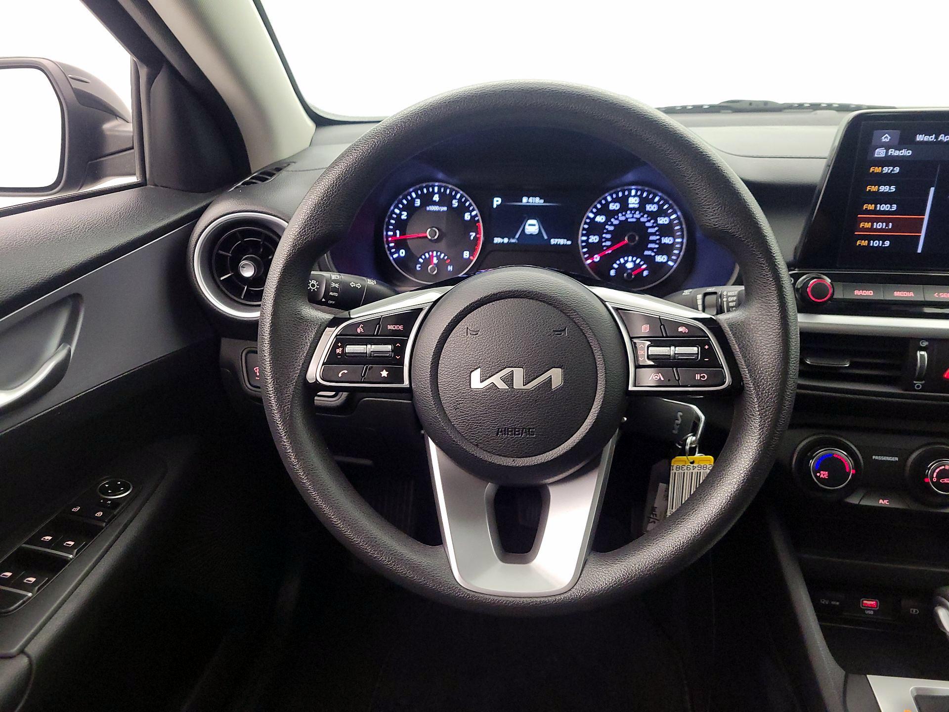 Thumbnail: 2024 Kia Forte - 10