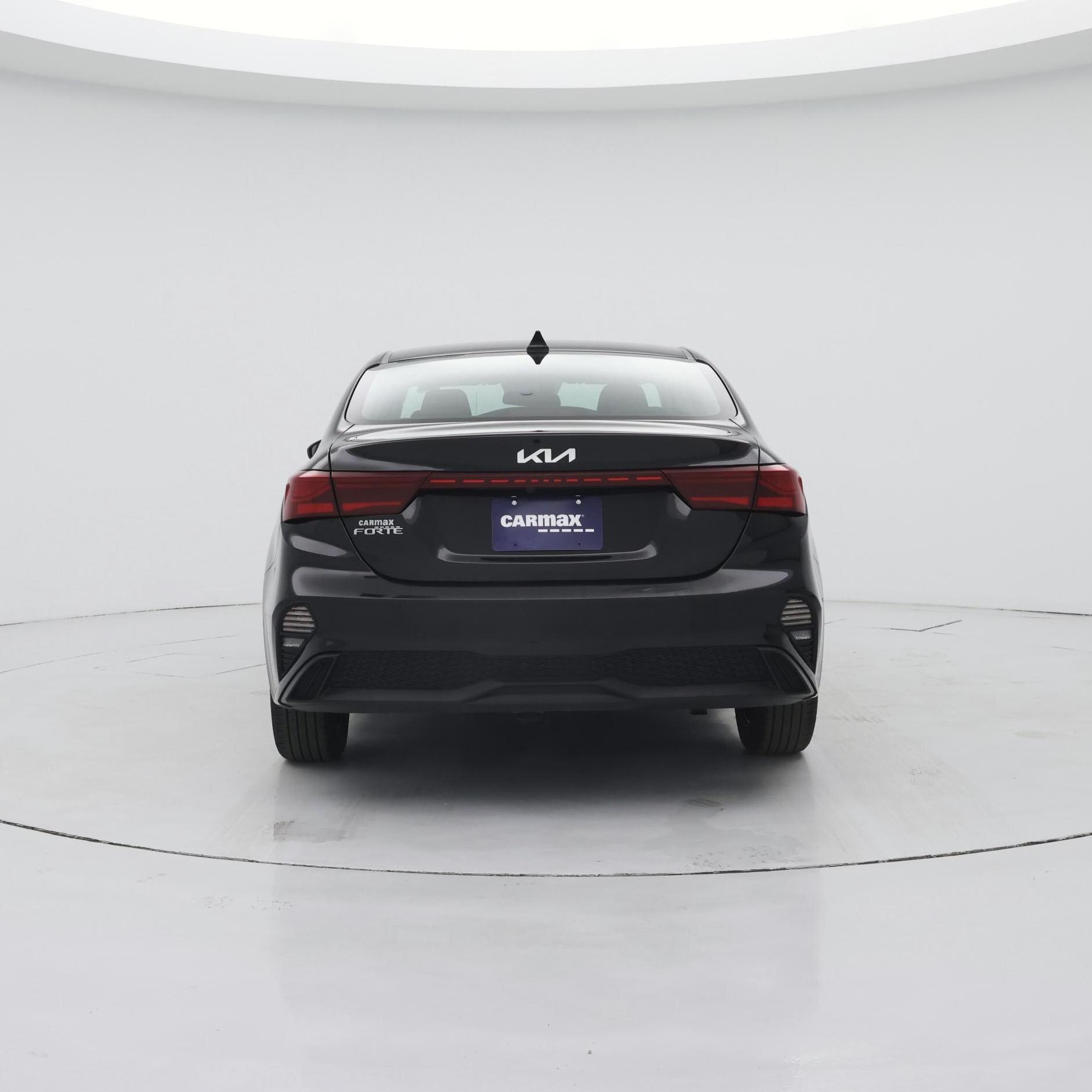 Thumbnail: 2024 Kia Forte - 6