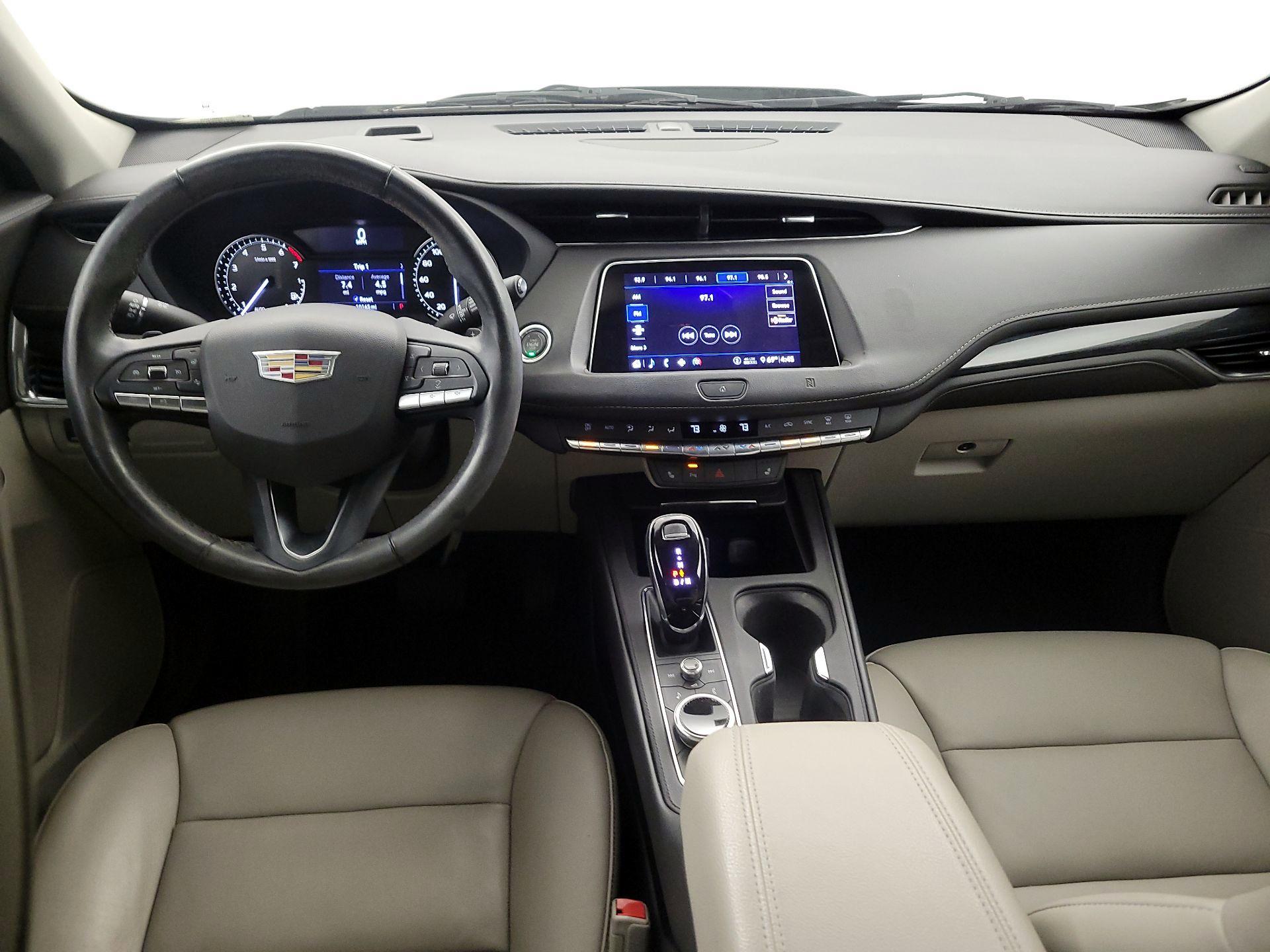 Thumbnail: 2020 Cadillac XT4 - 9