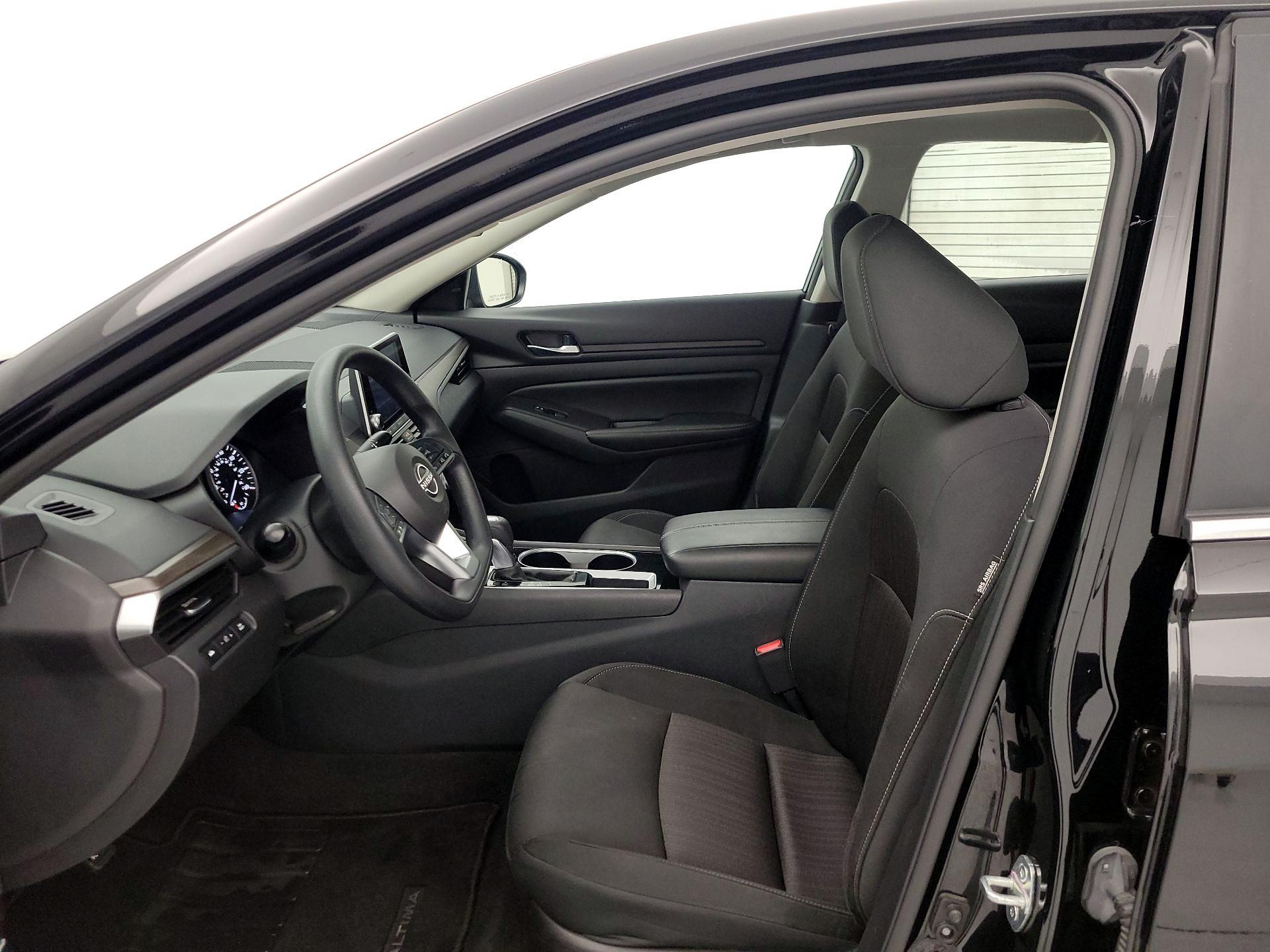 Thumbnail: 2024 Nissan Altima - 11