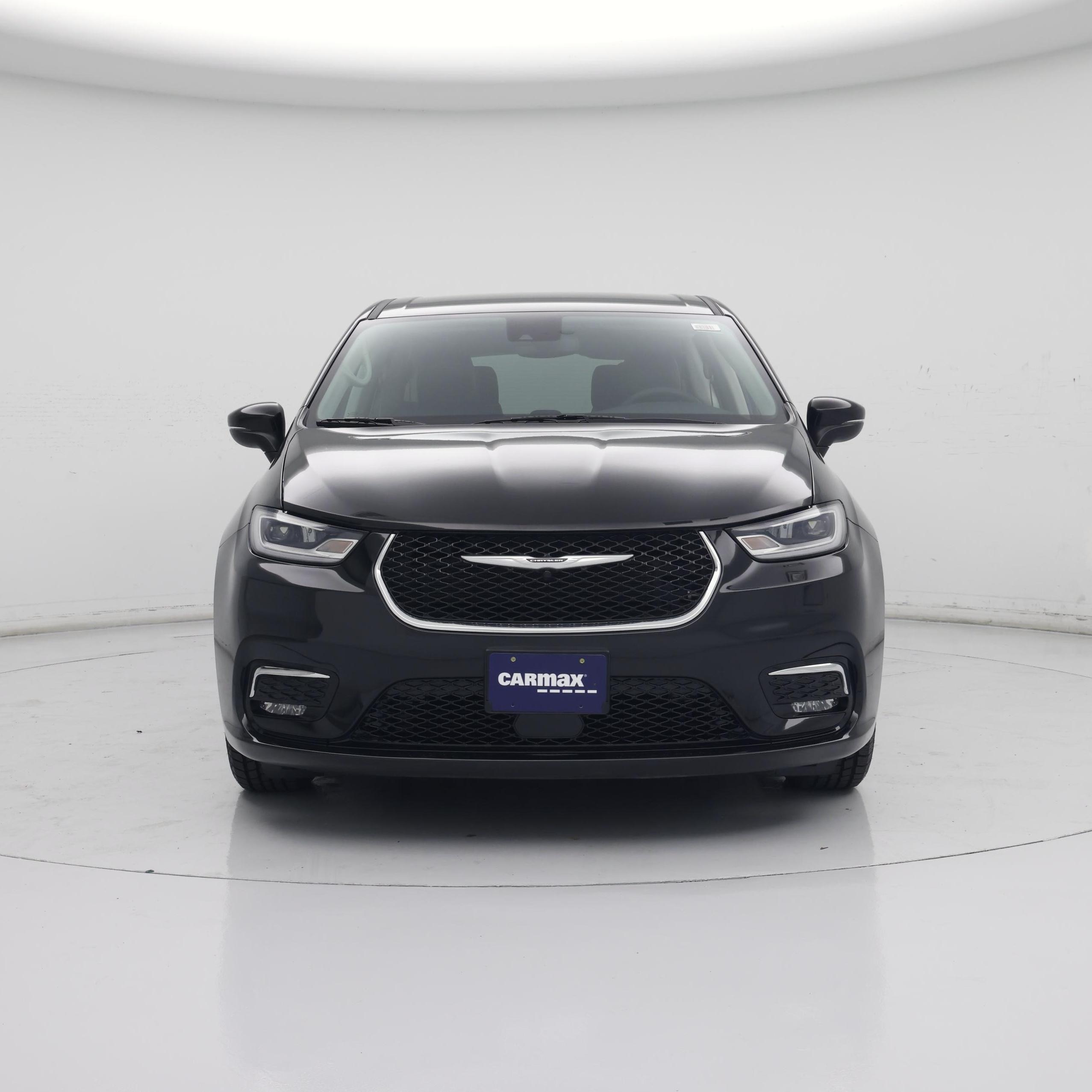 Thumbnail: 2023 Chrysler Pacifica - 5