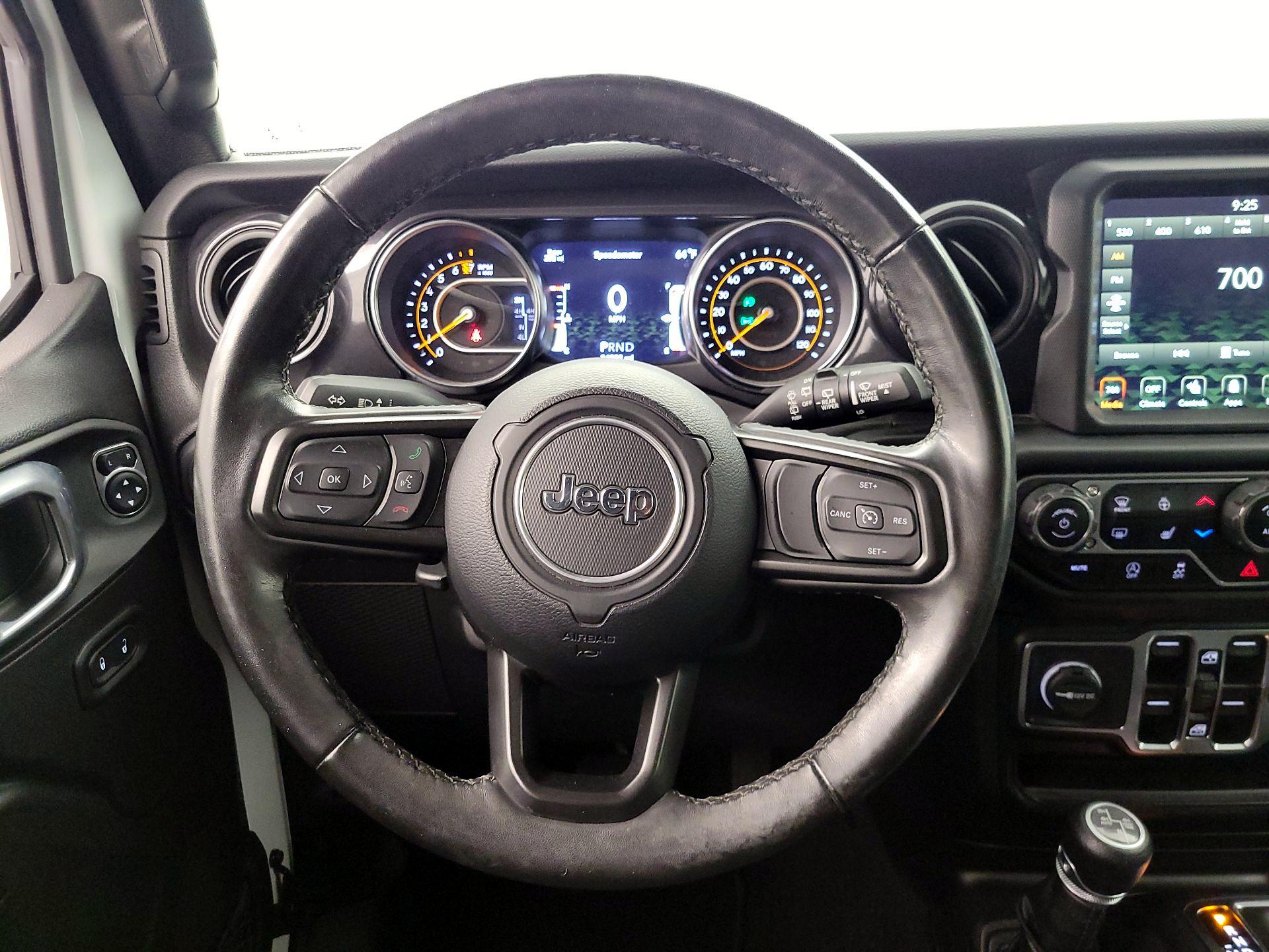 Thumbnail: 2022 Jeep Wrangler - 10