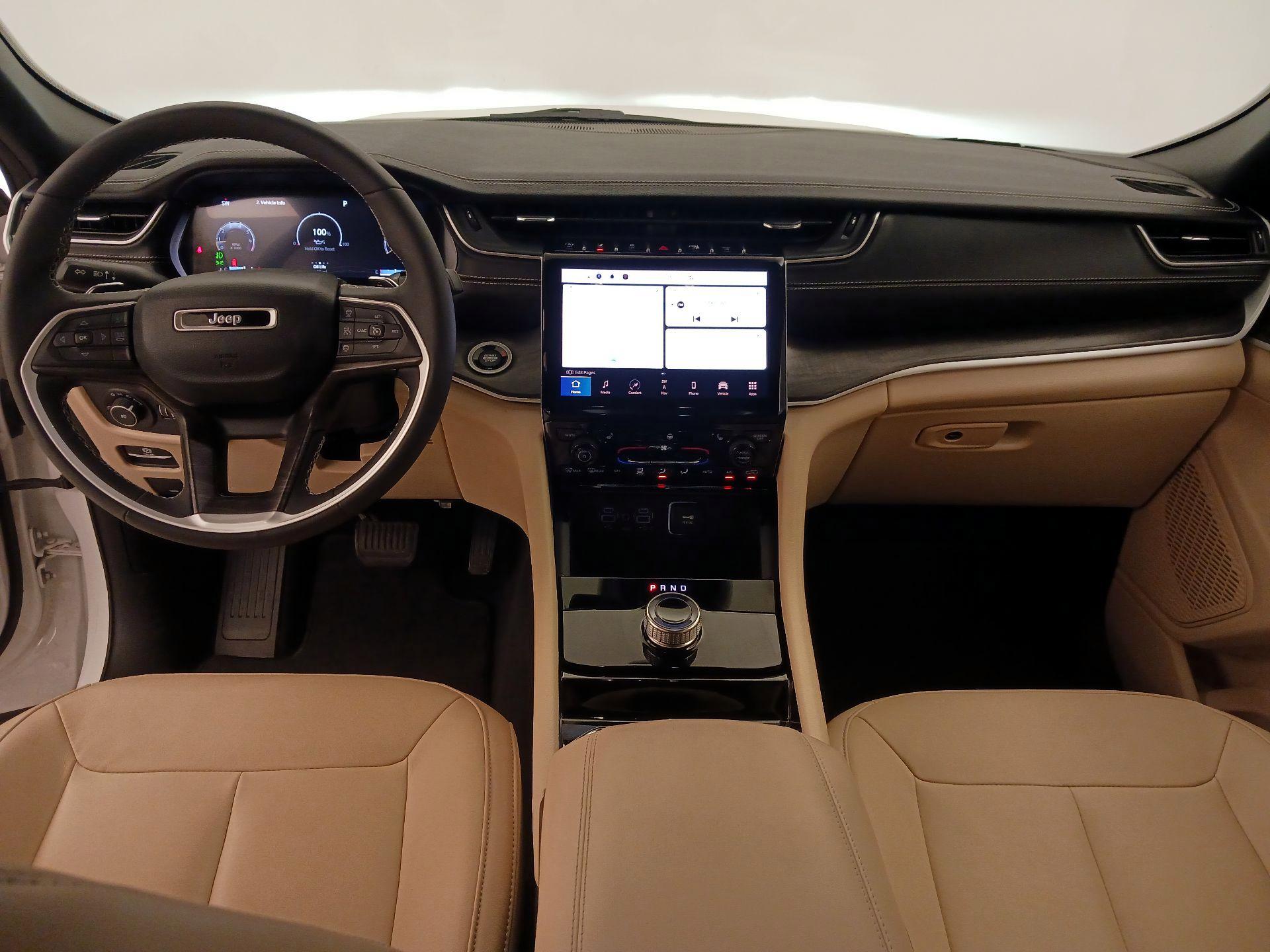 Thumbnail: 2023 Jeep Grand Cherokee - 9