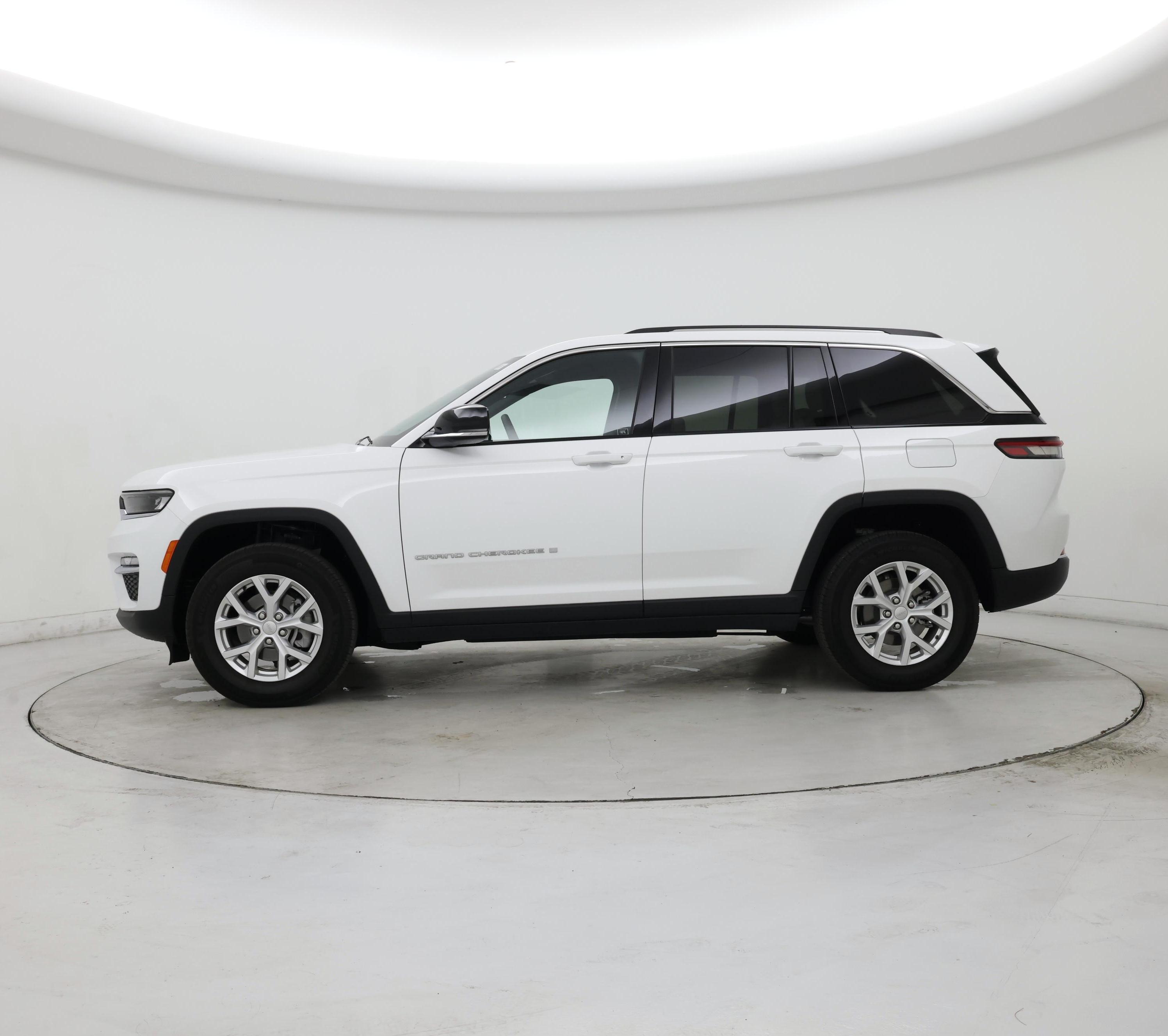 Thumbnail: 2023 Jeep Grand Cherokee - 3