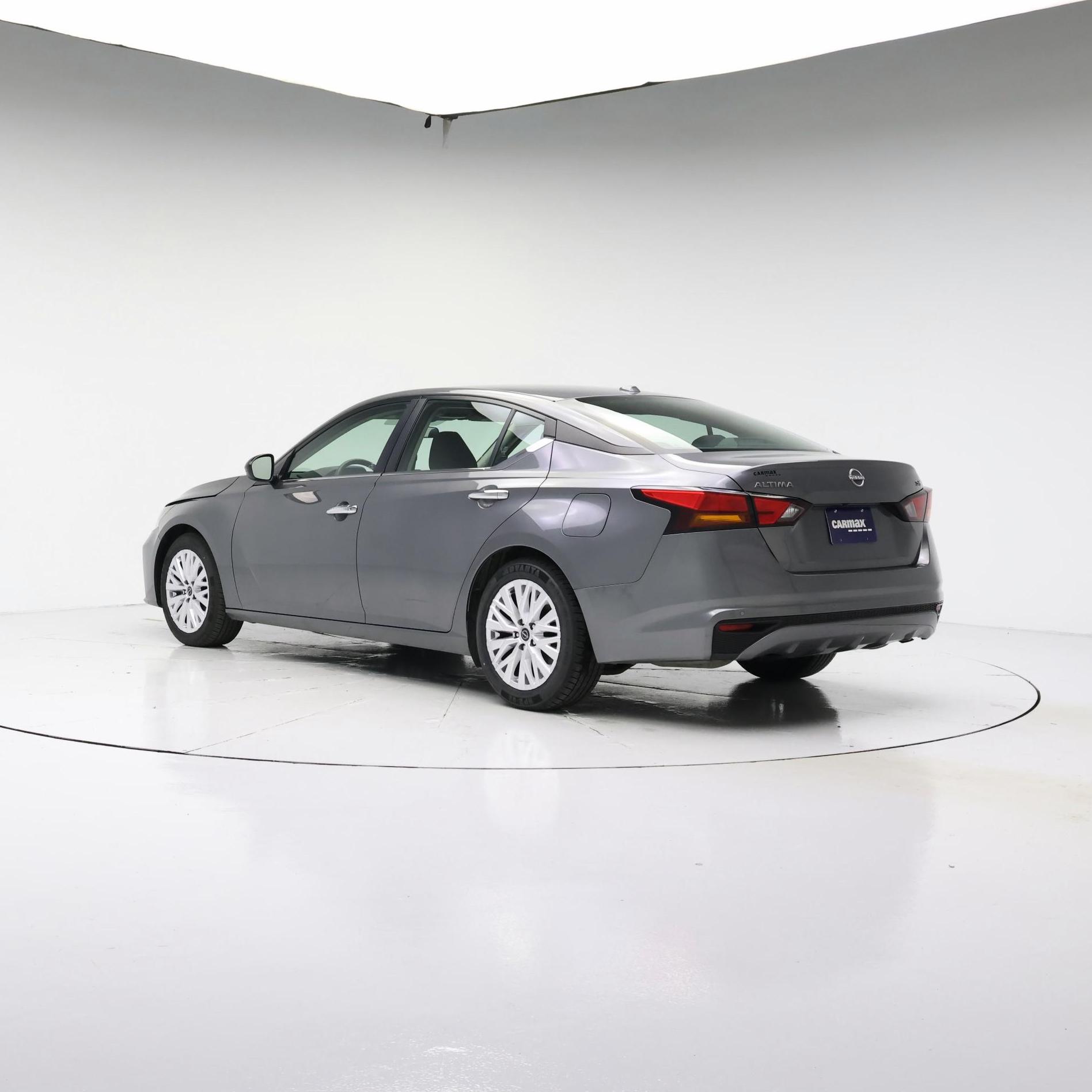 Thumbnail: 2024 Nissan Altima - 2