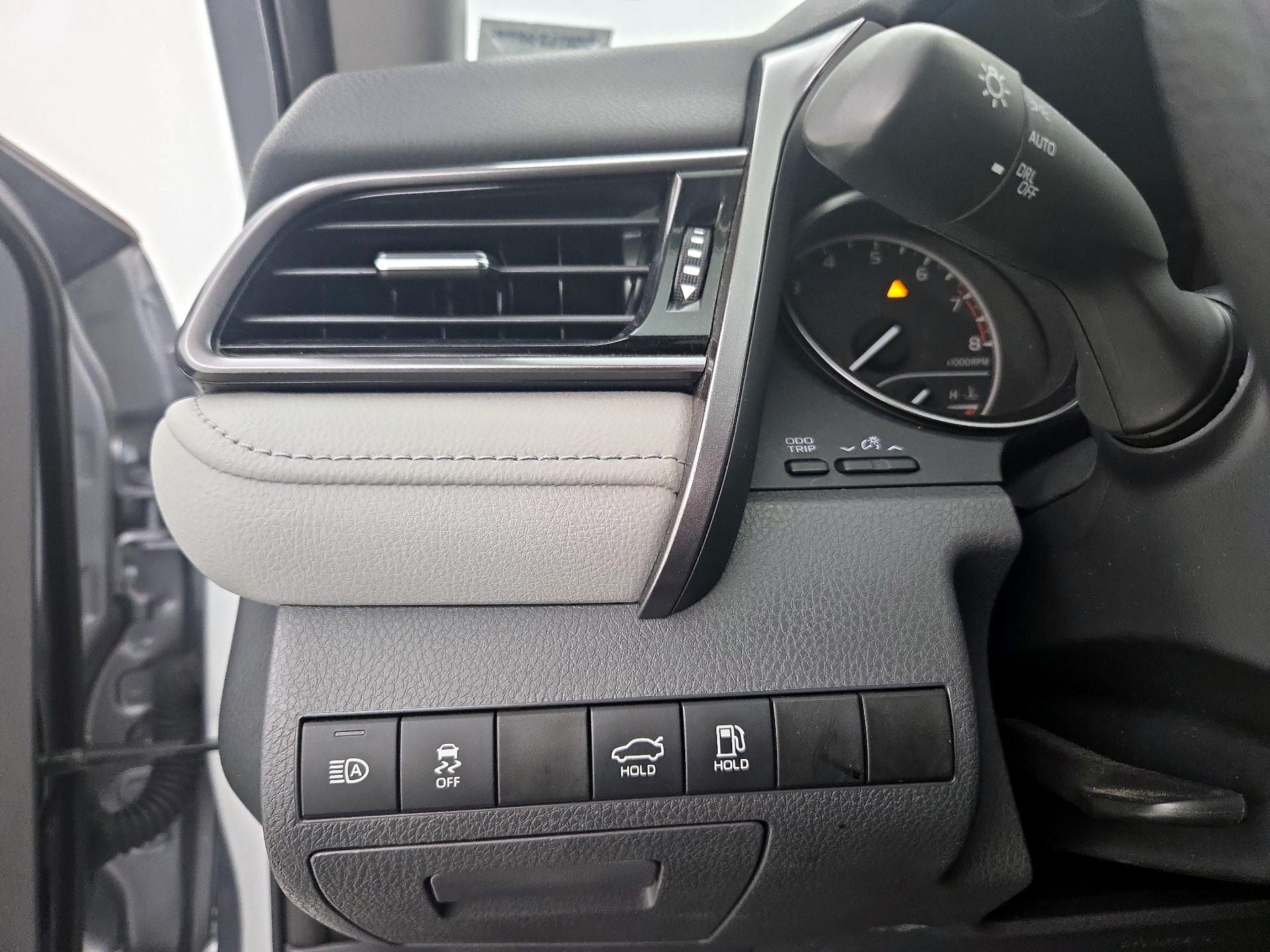 Thumbnail: 2024 Toyota Camry - 13