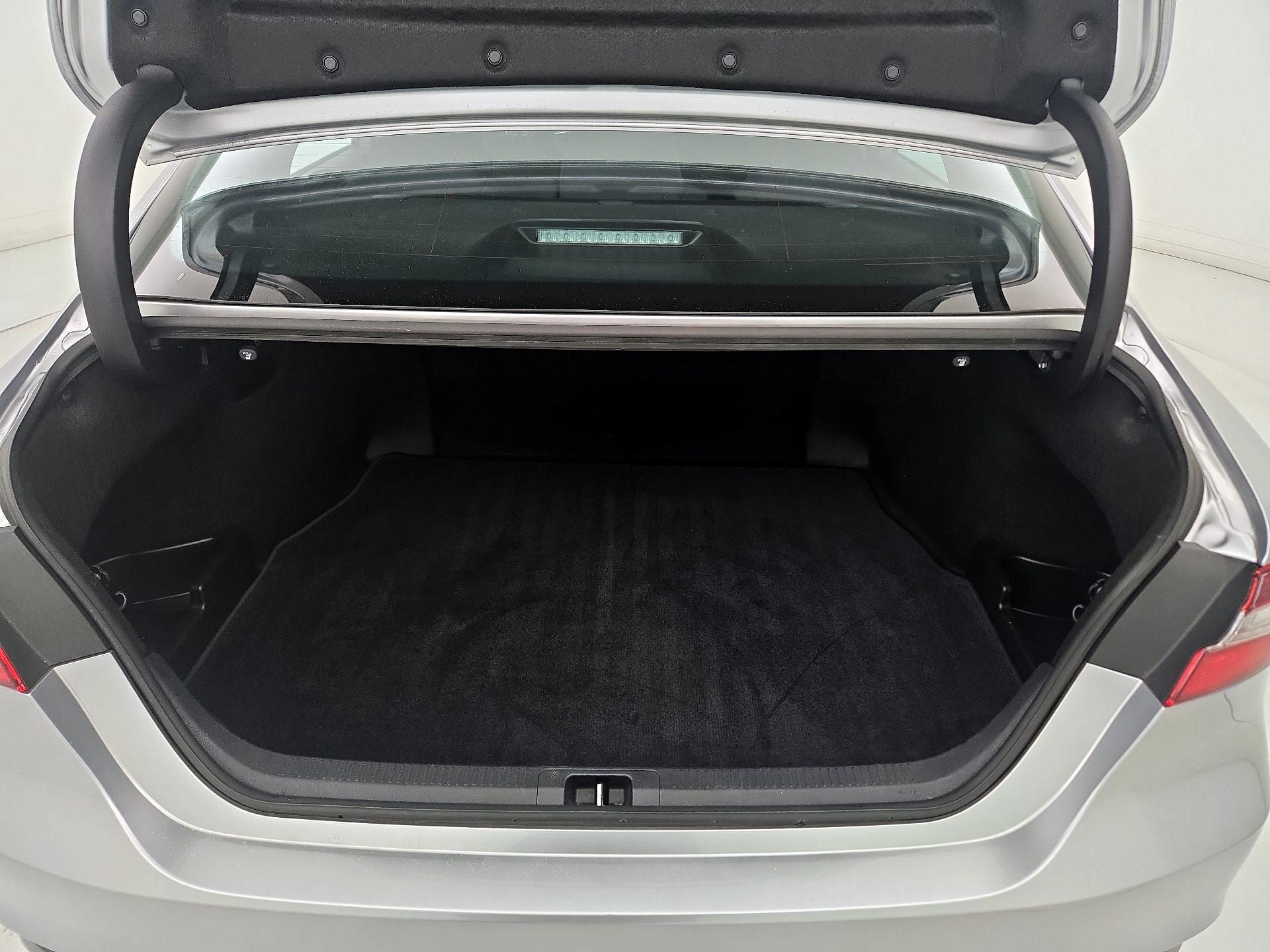 Thumbnail: 2024 Toyota Camry - 20