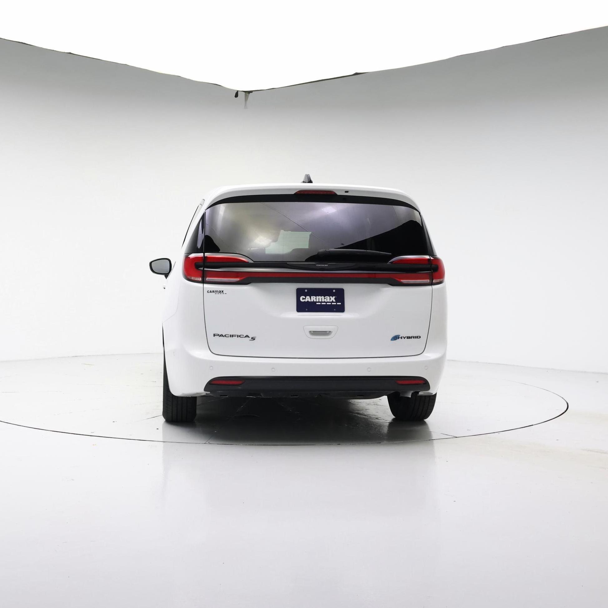 Thumbnail: 2023 Chrysler Pacifica - 6