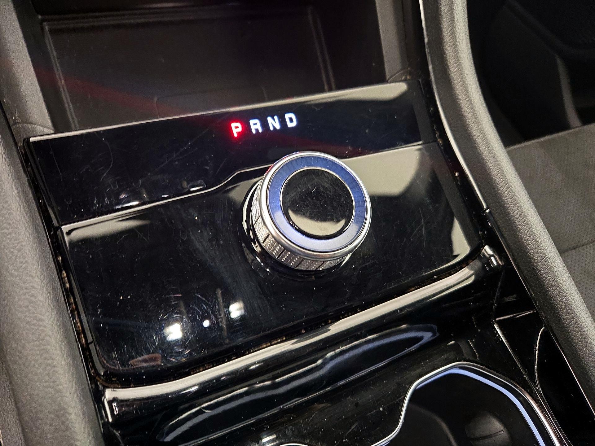 Thumbnail: 2023 Jeep Grand Cherokee - 17