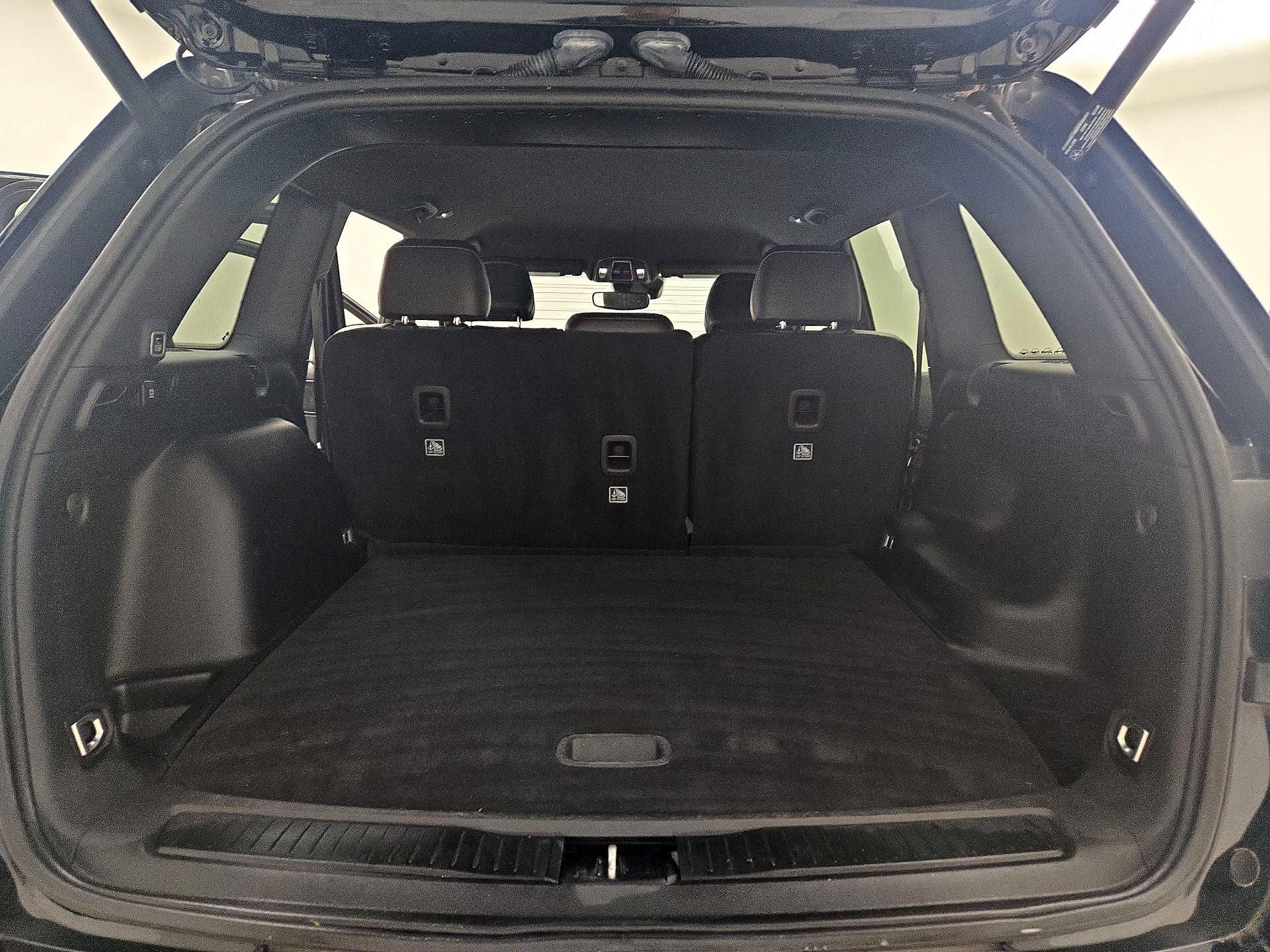 Thumbnail: 2023 Jeep Grand Cherokee - 20