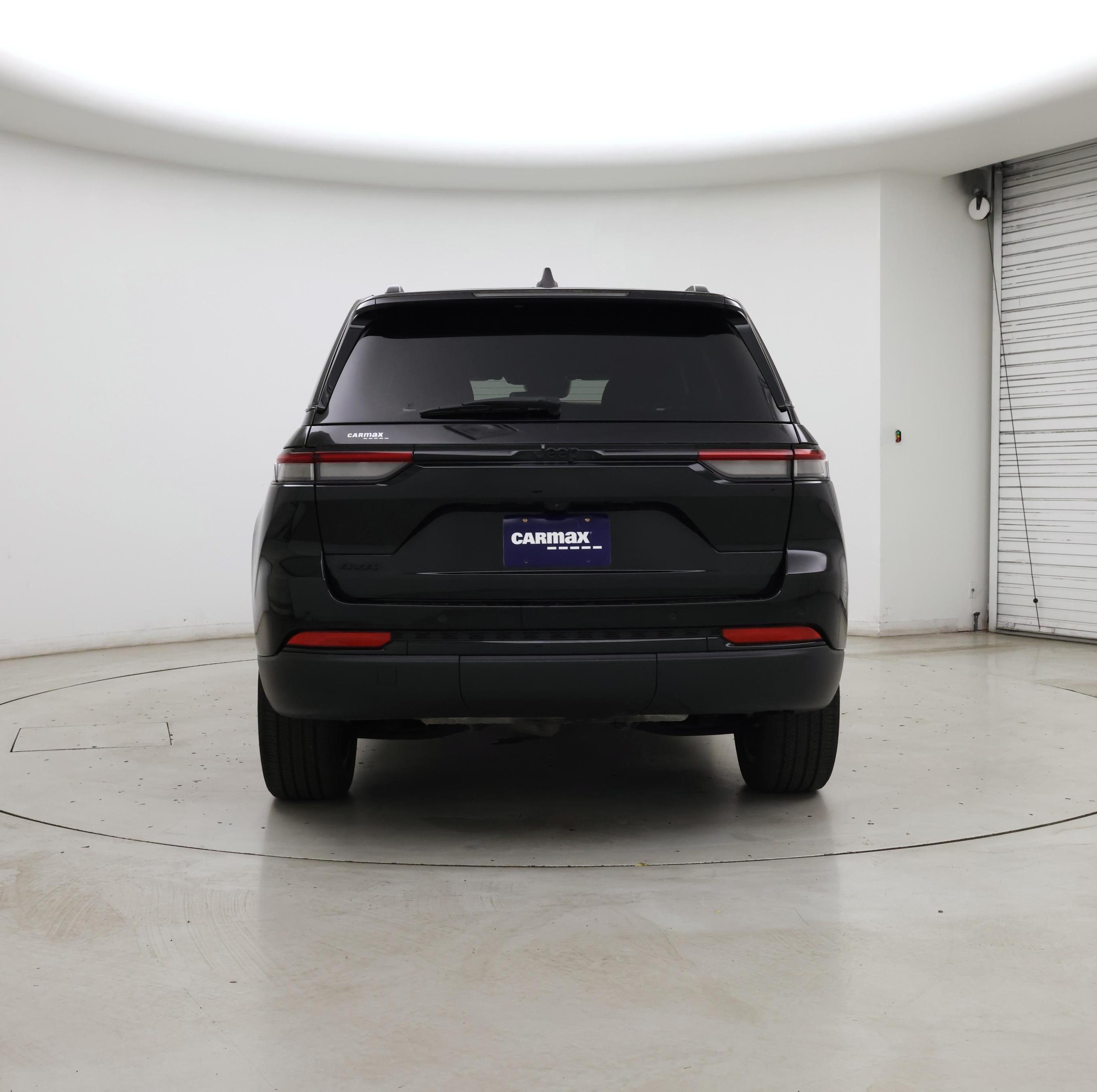 Thumbnail: 2023 Jeep Grand Cherokee - 6