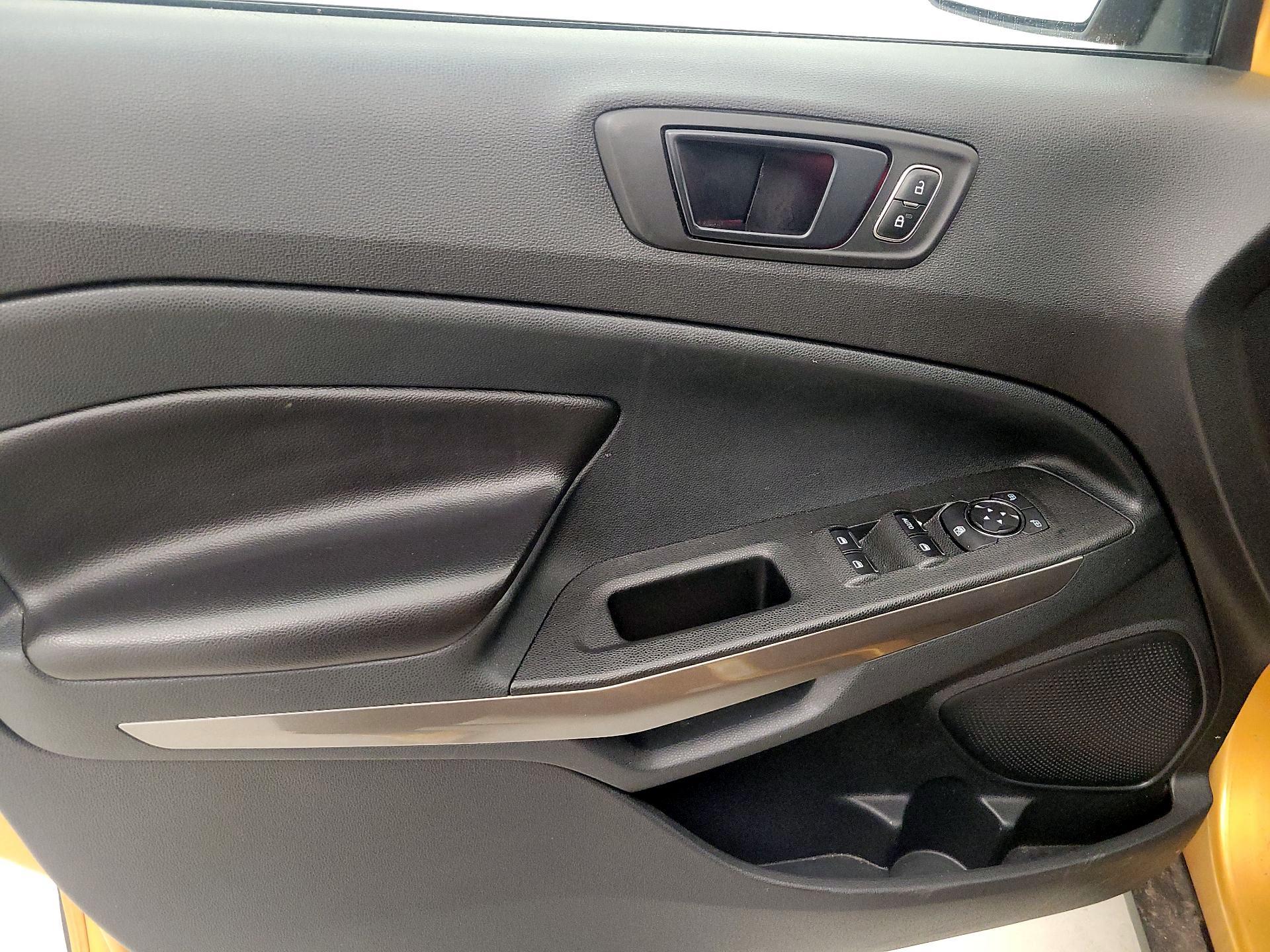 Thumbnail: 2021 Ford EcoSport - 12