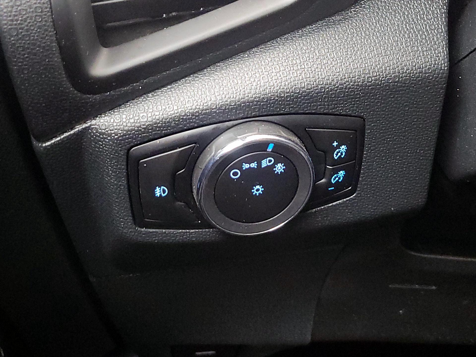 Thumbnail: 2021 Ford EcoSport - 13