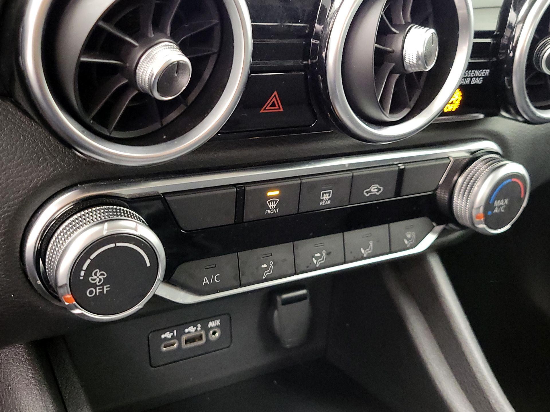 Thumbnail: 2023 Nissan Sentra - 16