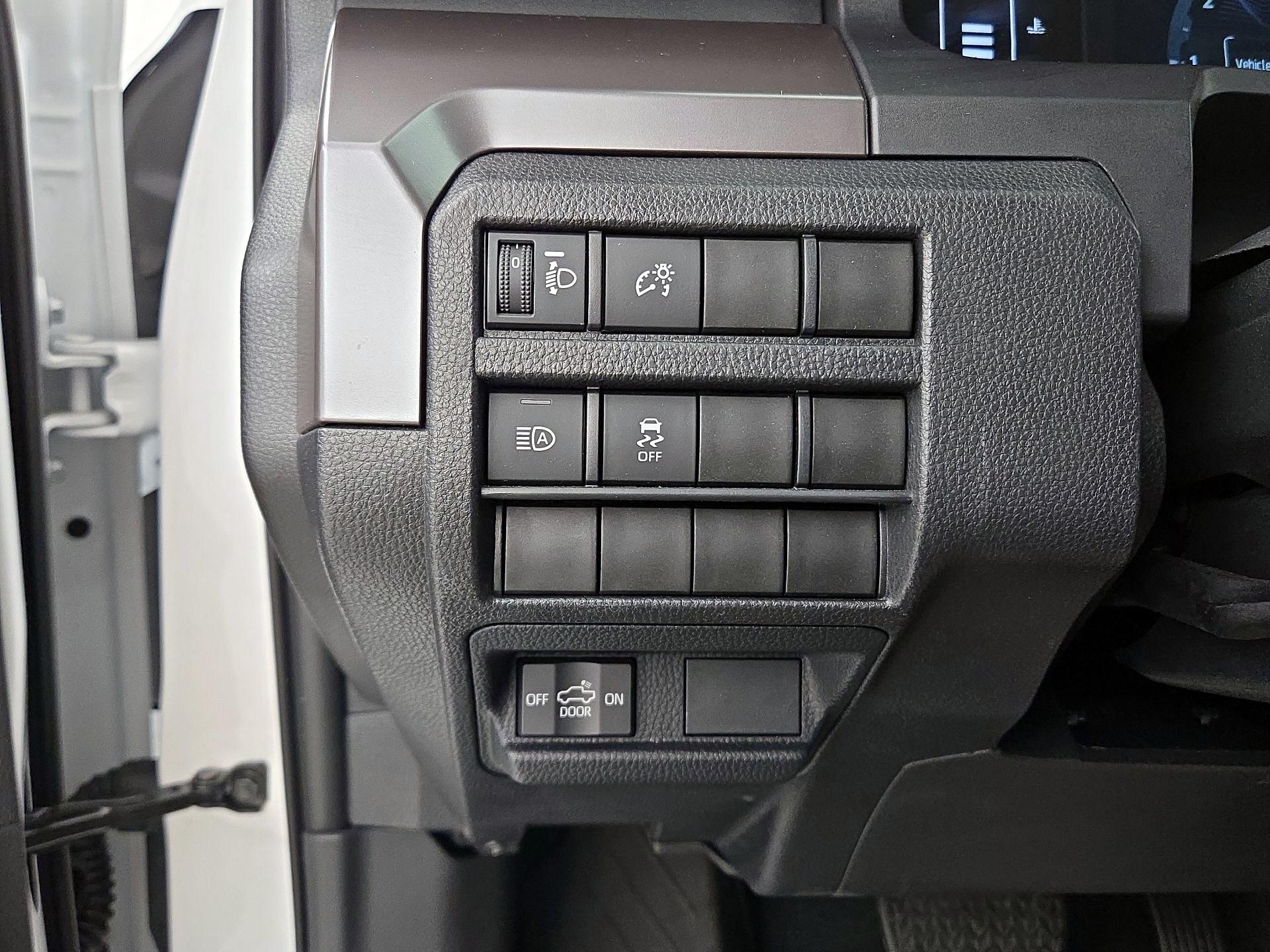 Thumbnail: 2024 Toyota Tacoma - 13