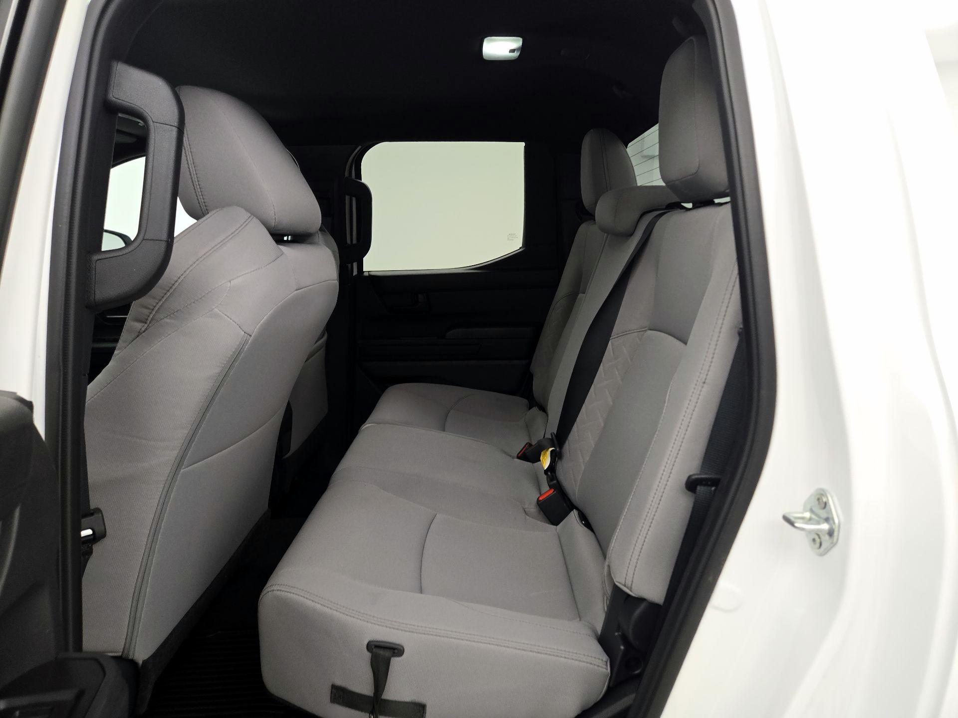 Thumbnail: 2024 Toyota Tacoma - 19