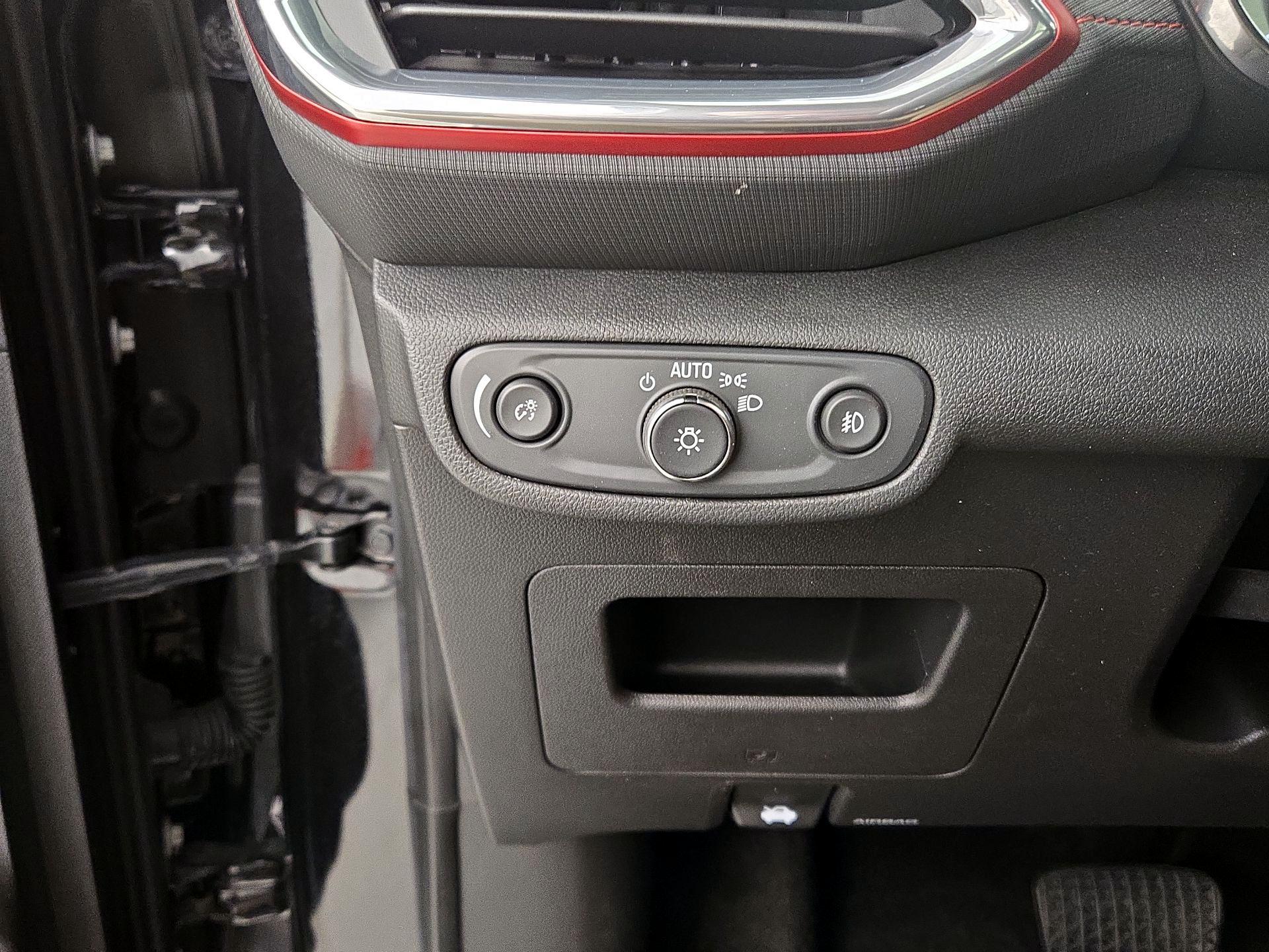 Thumbnail: 2023 Chevrolet TrailBlazer - 13