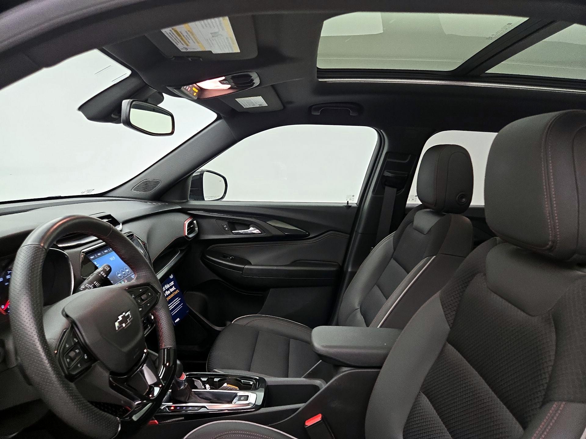 Thumbnail: 2023 Chevrolet TrailBlazer - 19