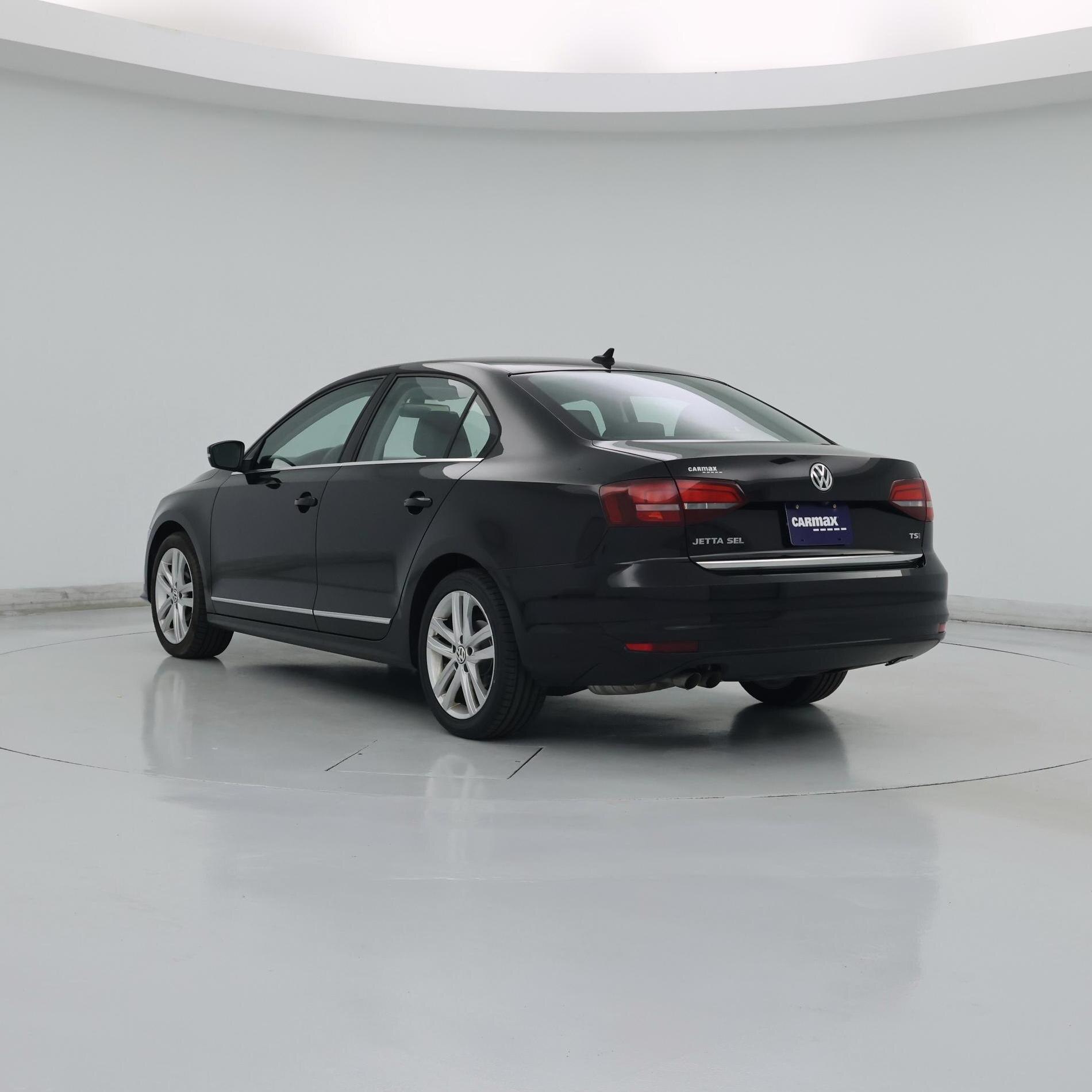 Thumbnail: 2017 Volkswagen Jetta - 2