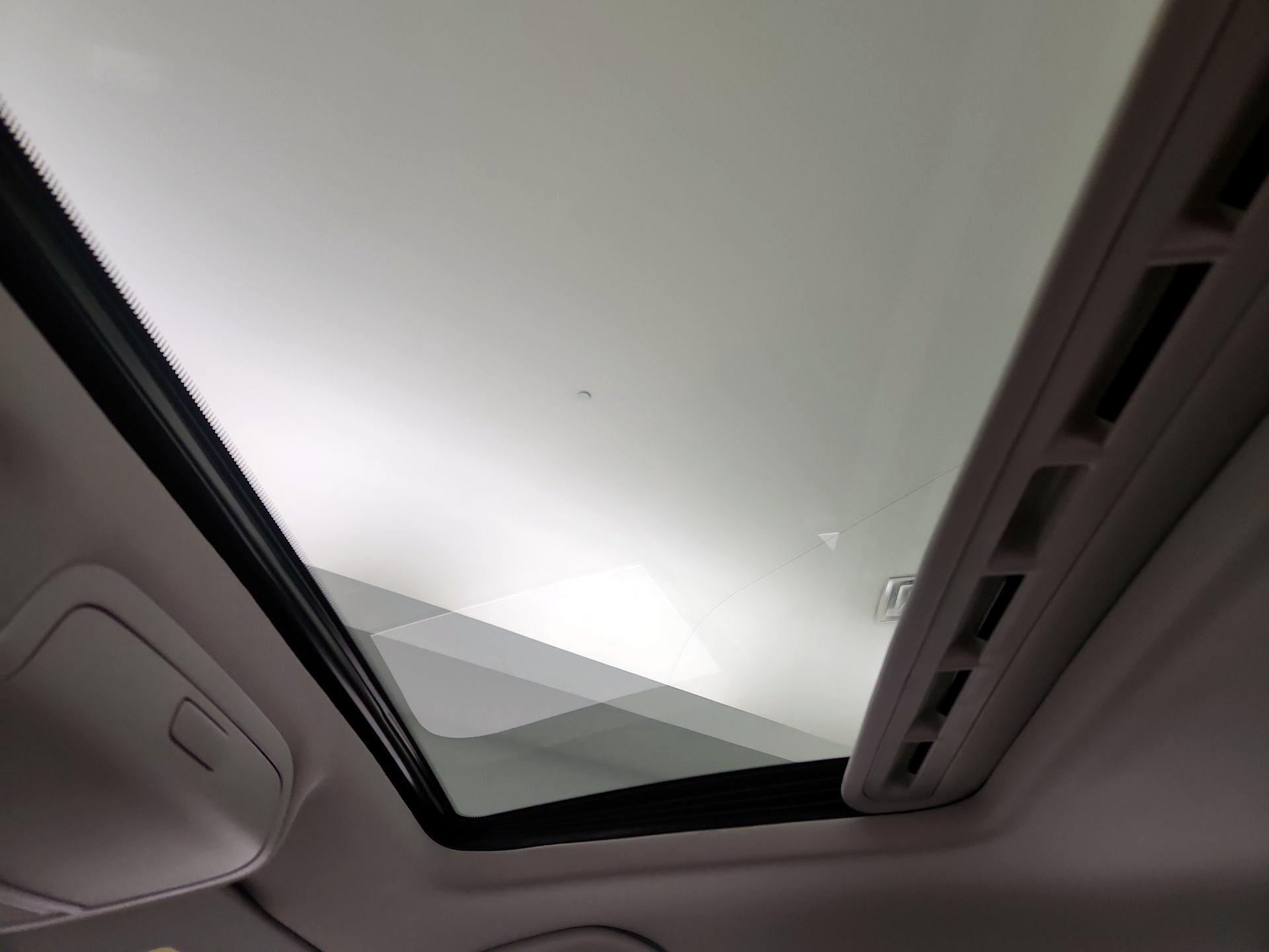 Thumbnail: 2017 Volkswagen Jetta - 20