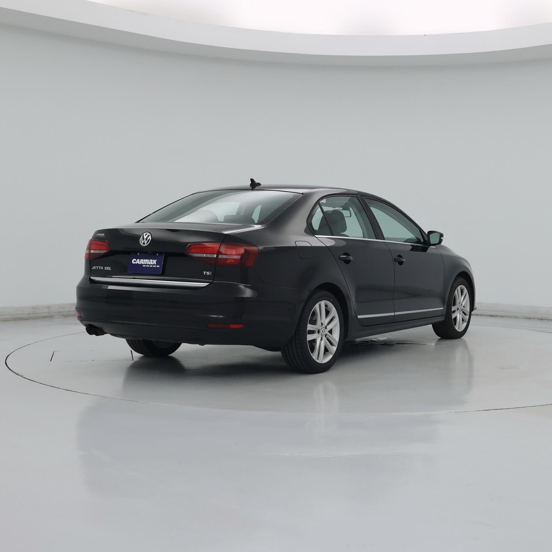 Thumbnail: 2017 Volkswagen Jetta - 8