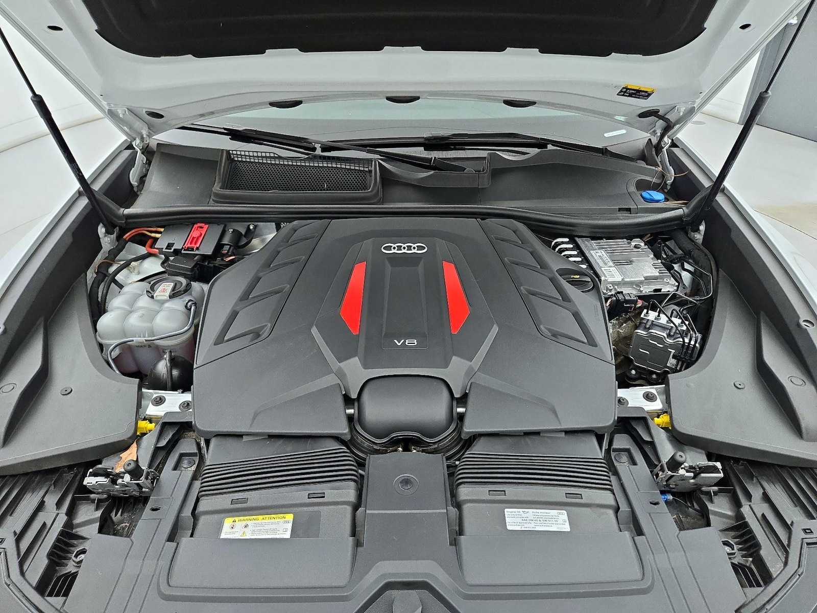 2023 Audi SQ8 Prestige - Photo 24
