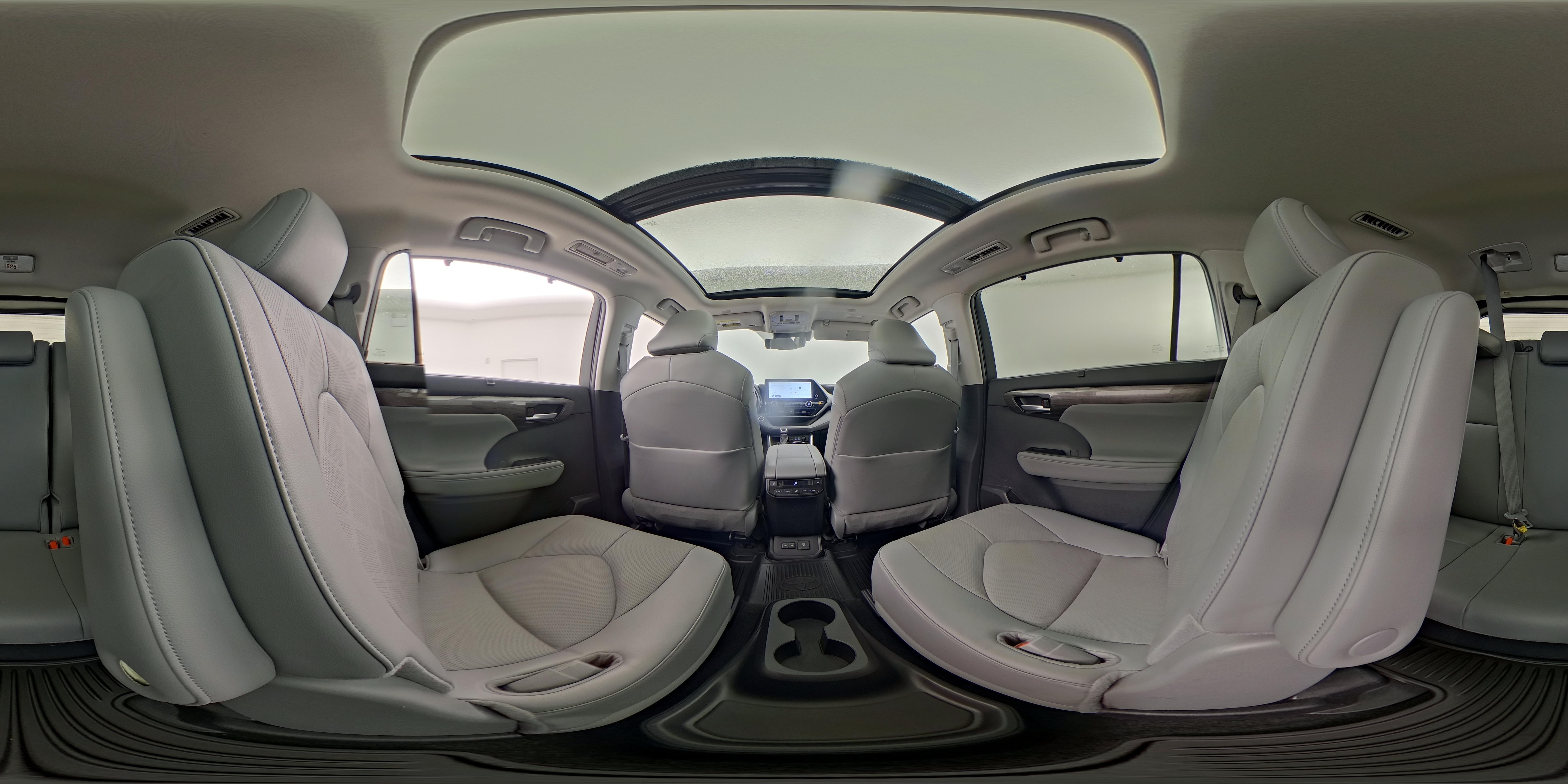 2024 Toyota Highlander Platinum - Photo 28