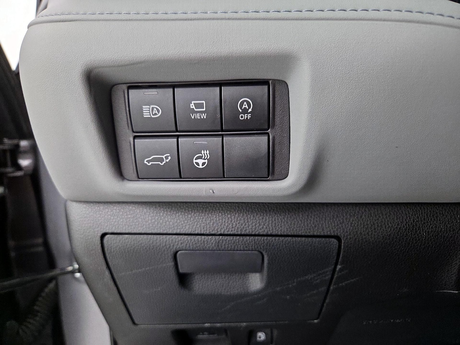 2024 Toyota Highlander Platinum - Photo 14