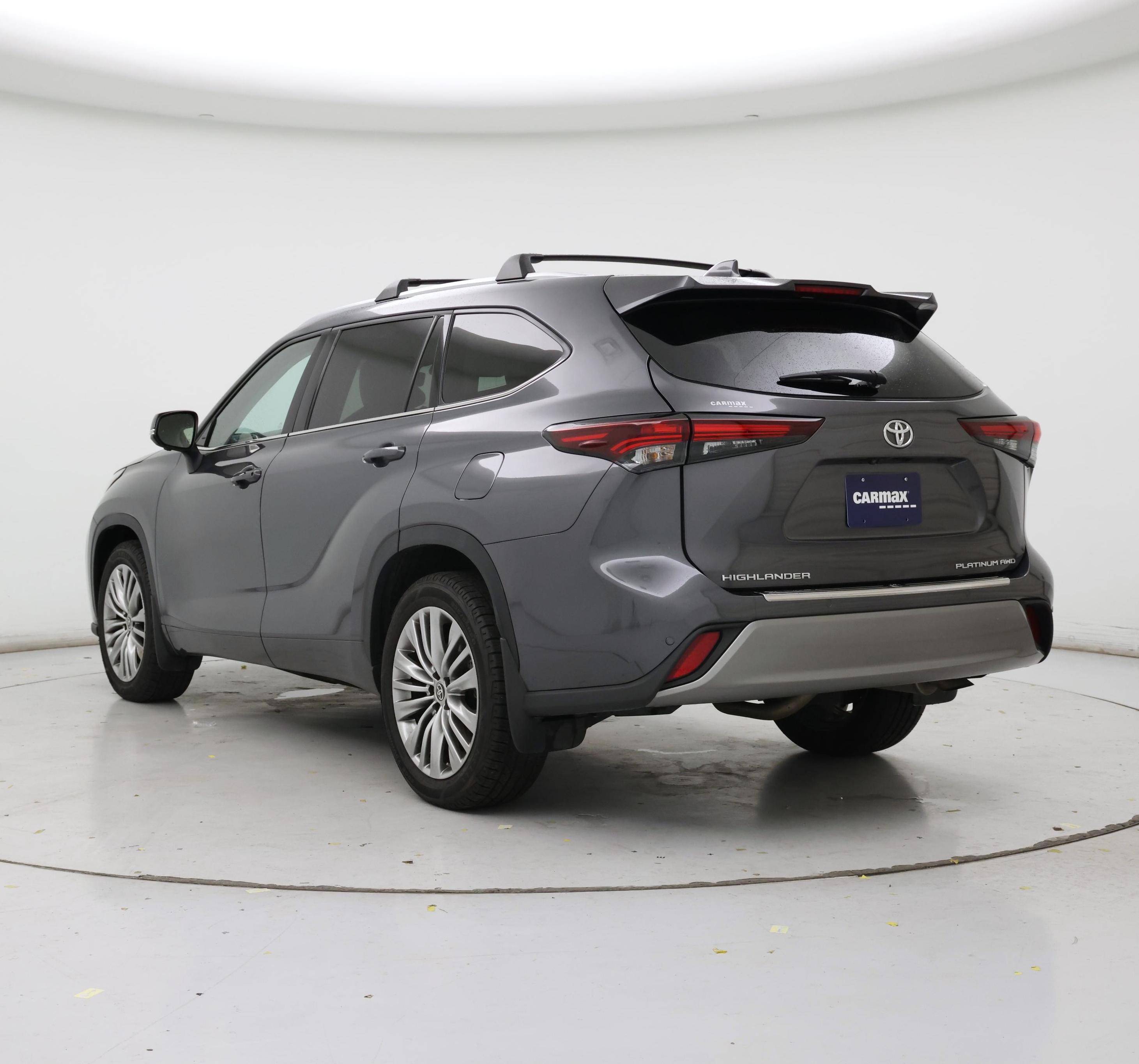 Thumbnail: 2024 Toyota Highlander - 2