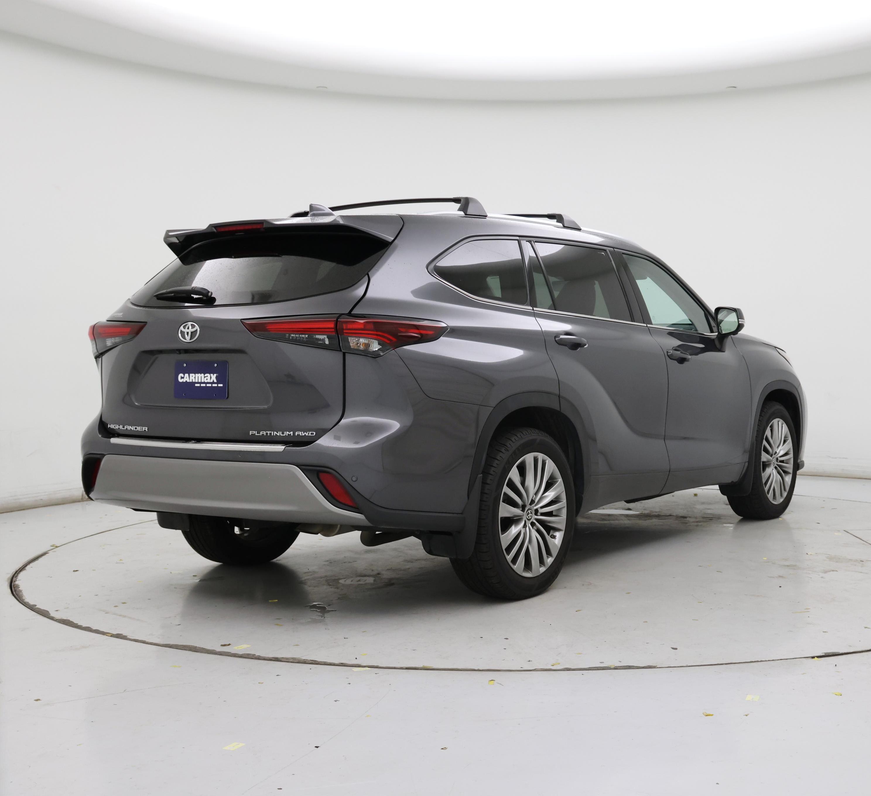 Thumbnail: 2024 Toyota Highlander - 8