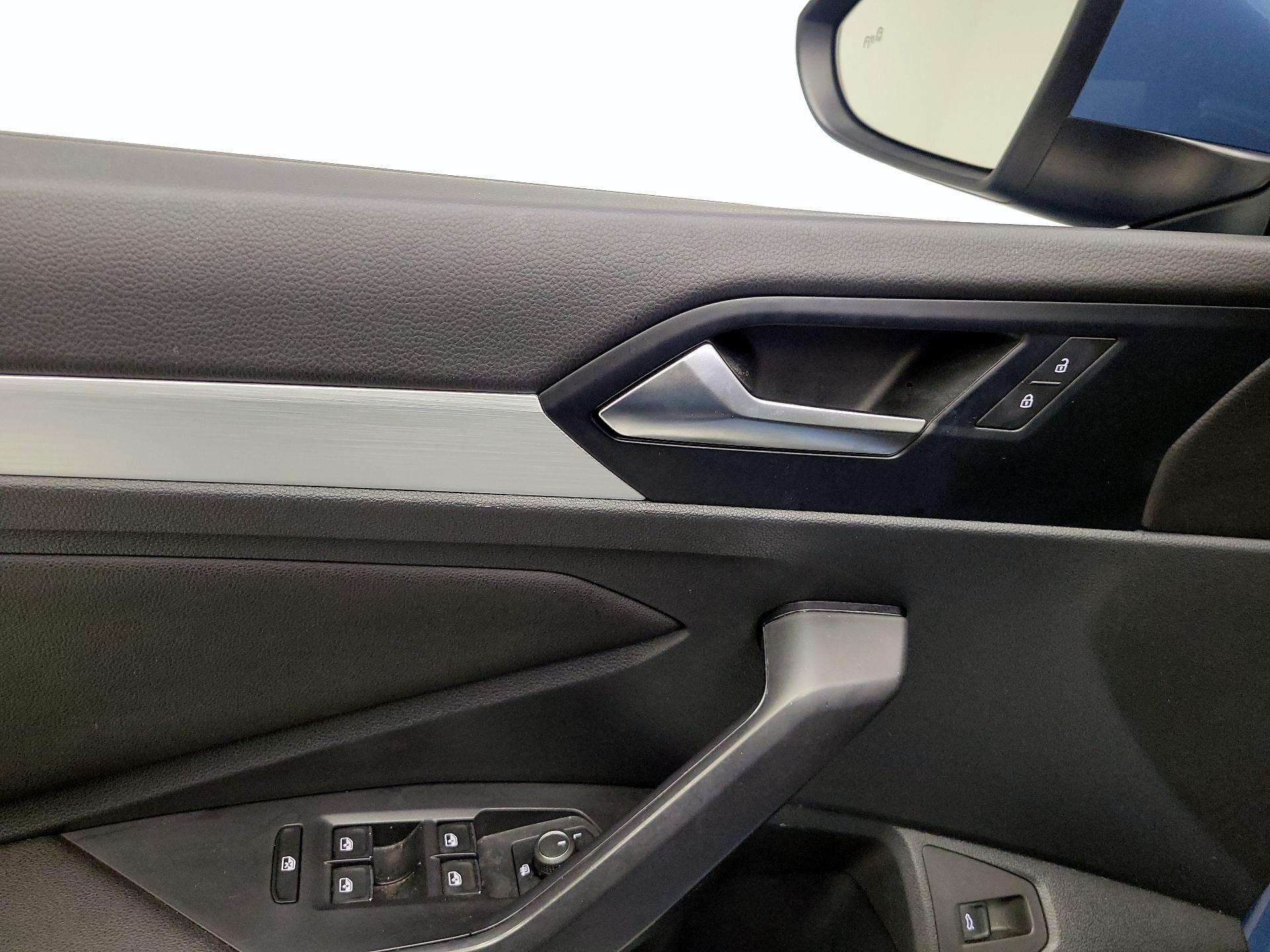 Thumbnail: 2025 Volkswagen Jetta - 10