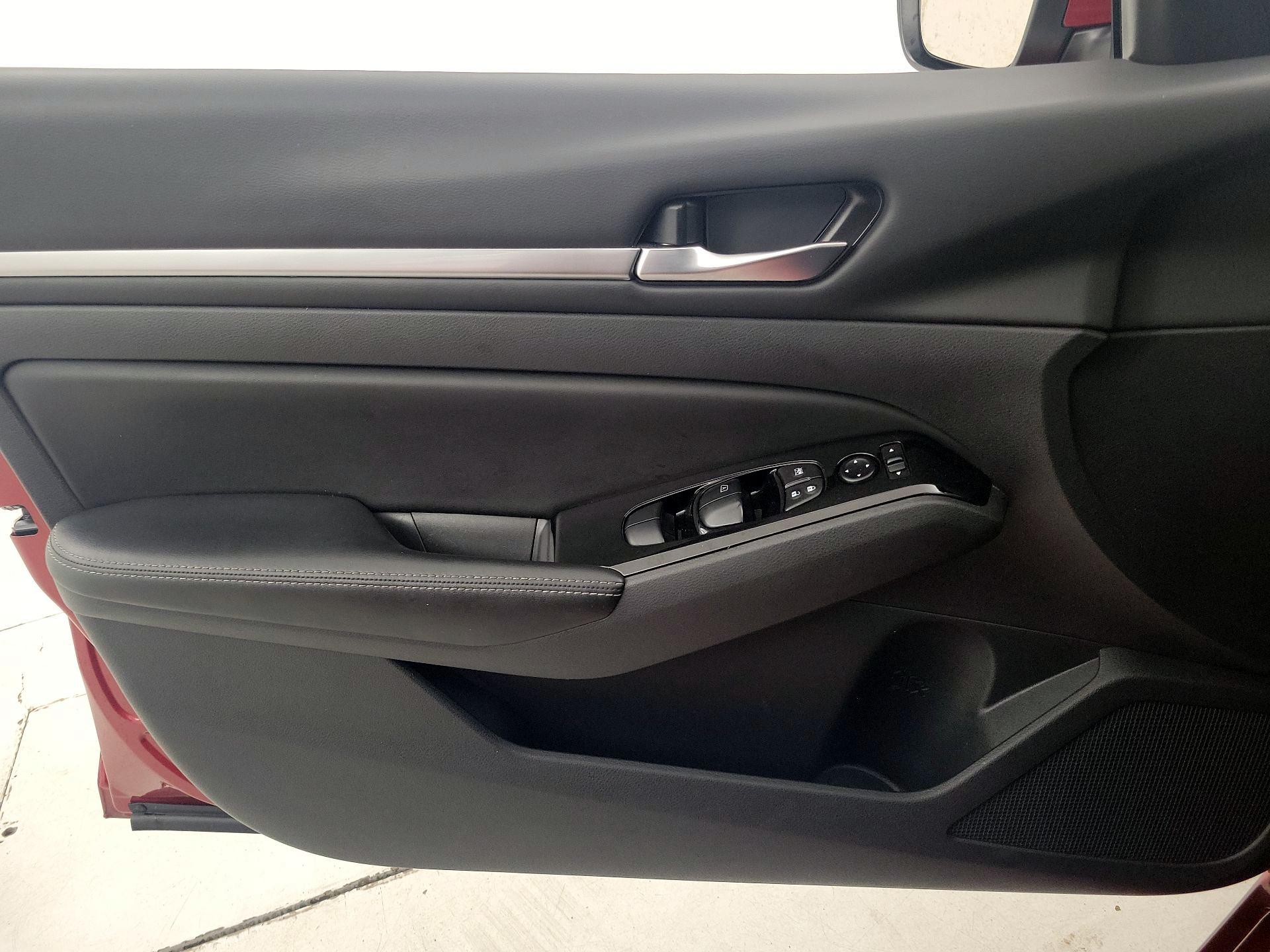 Thumbnail: 2023 Nissan Altima - 12