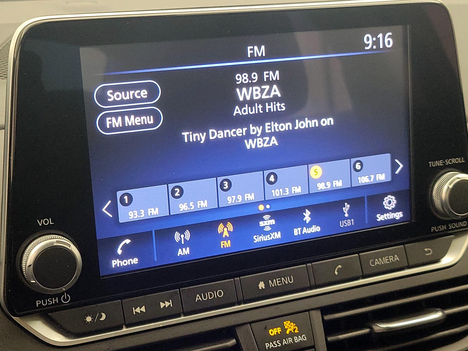 Thumbnail: 2023 Nissan Altima - 15