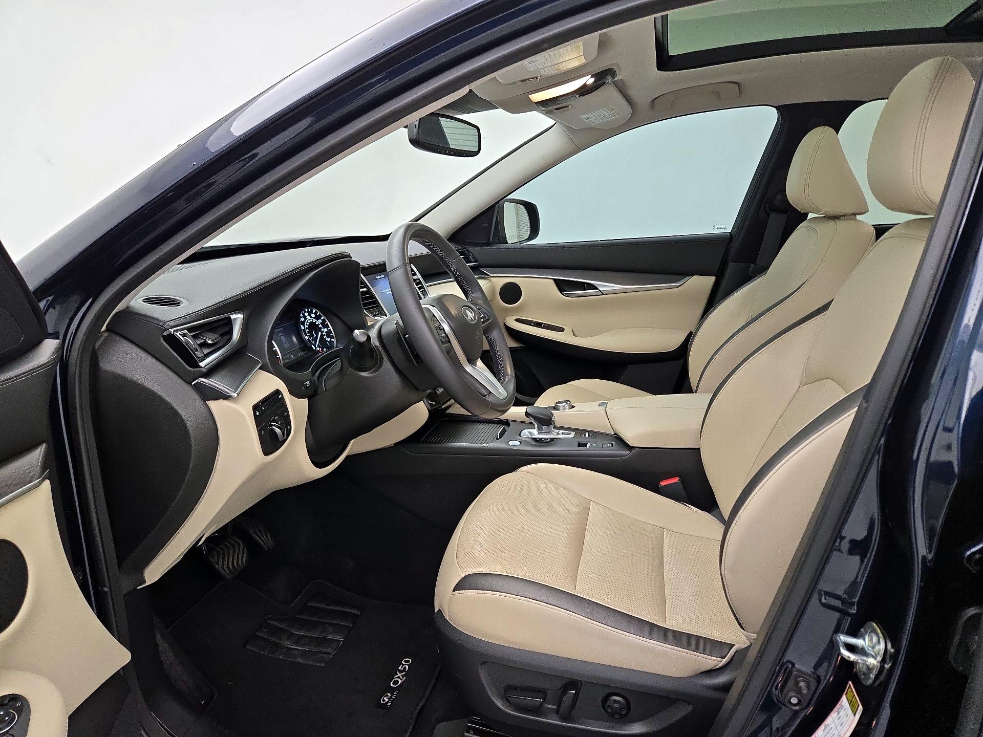 Thumbnail: 2022 INFINITI QX50 - 11