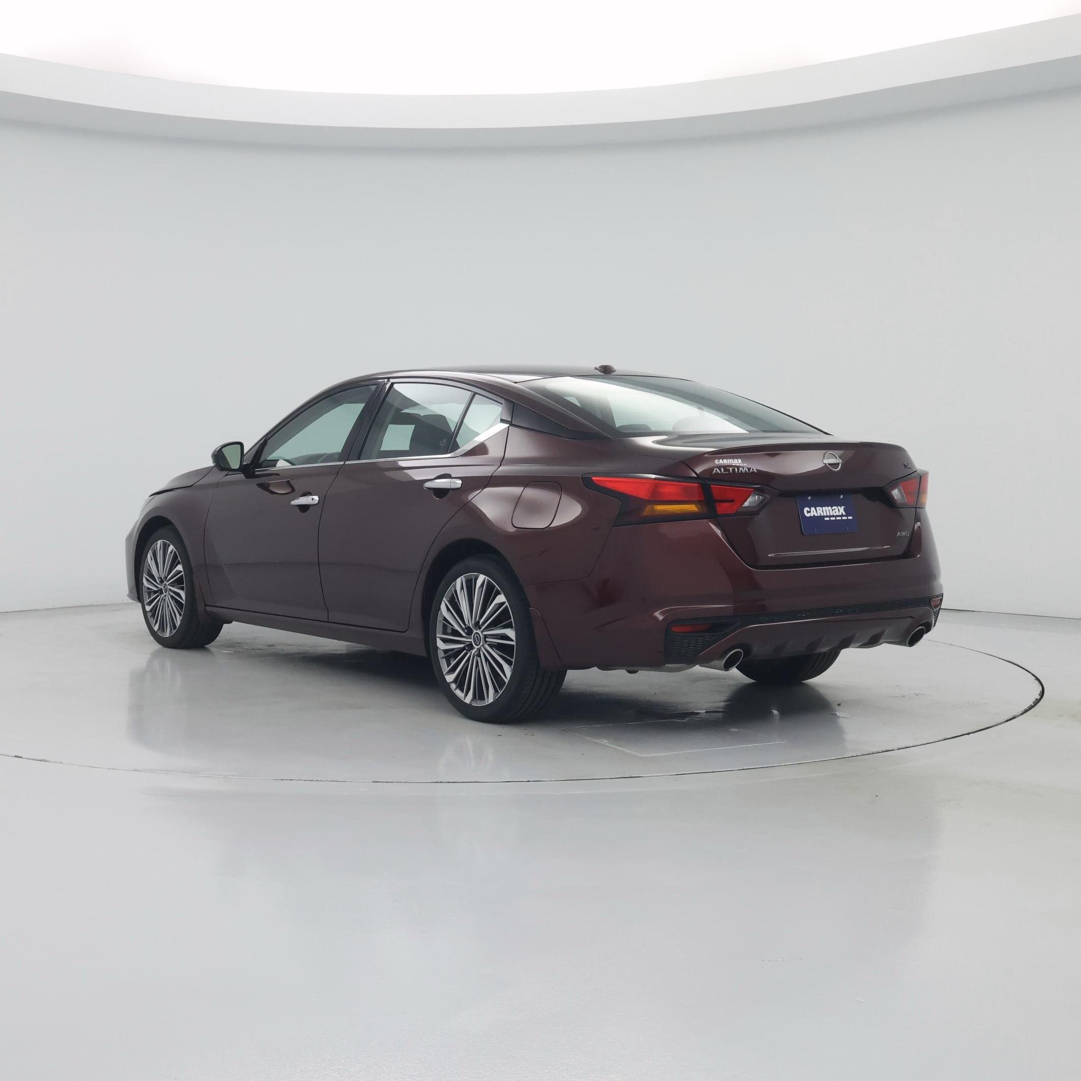 Thumbnail: 2024 Nissan Altima - 2