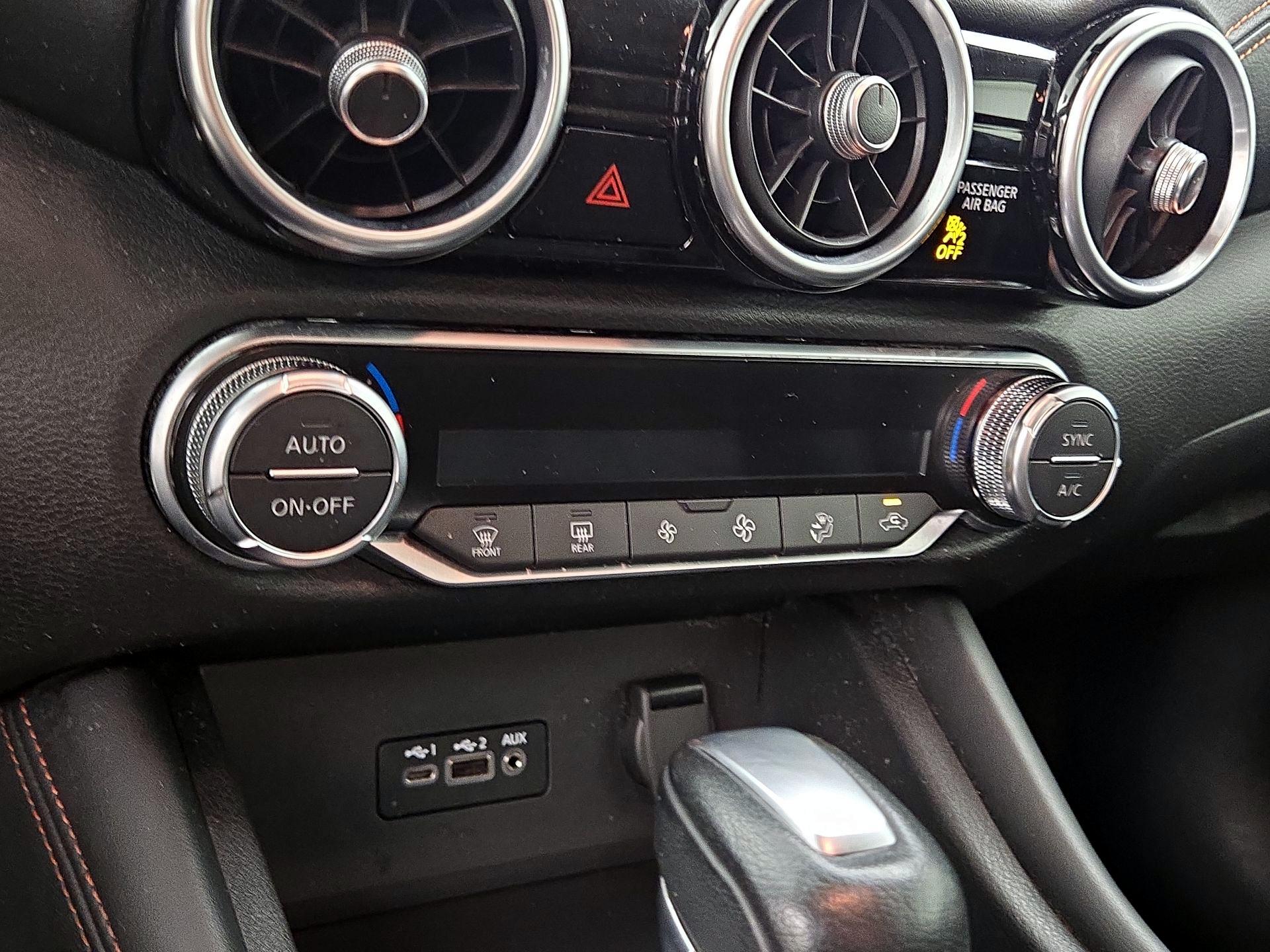 Thumbnail: 2022 Nissan Sentra - 16