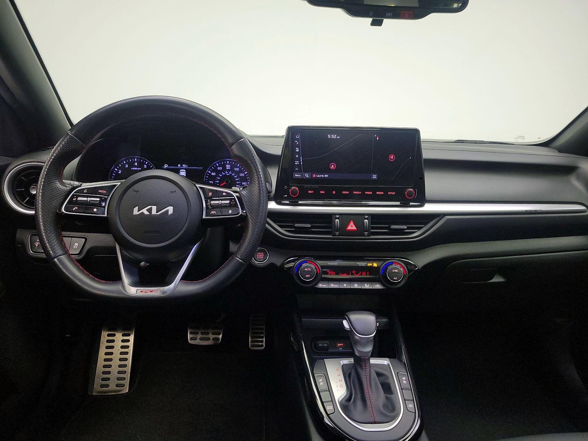 Thumbnail: 2023 Kia Forte - 9