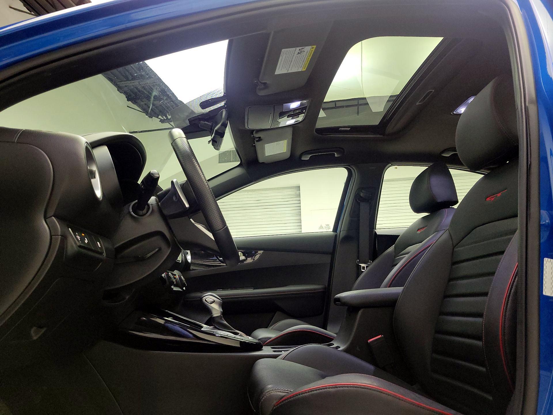 Thumbnail: 2023 Kia Forte - 20