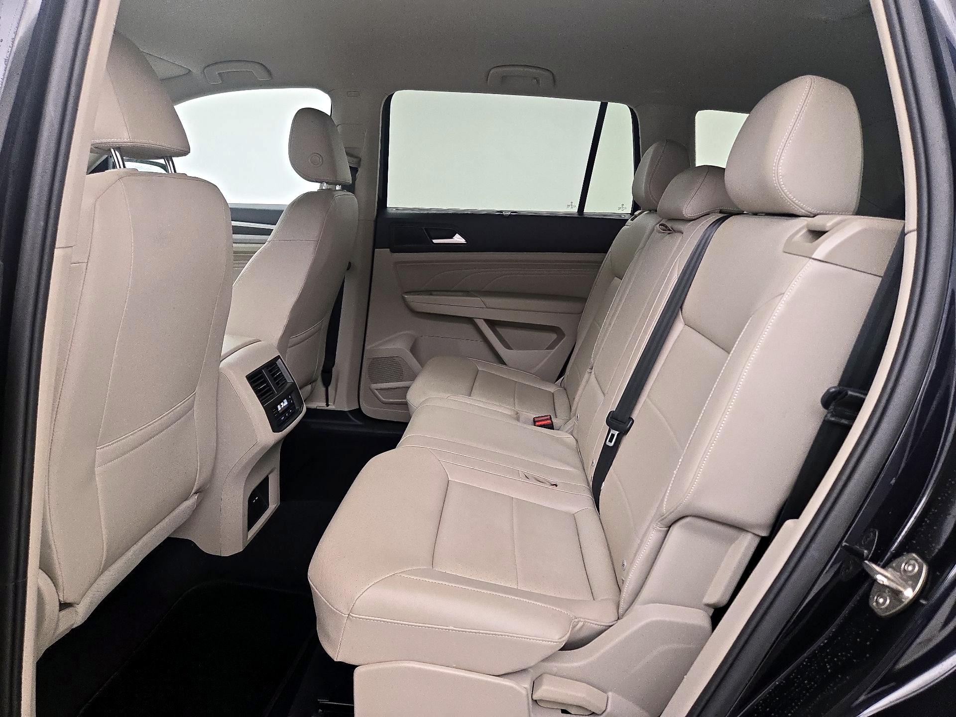 Thumbnail: 2022 Volkswagen Atlas - 19