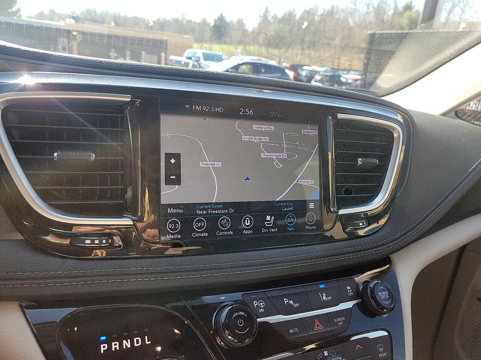 Thumbnail: 2020 Chrysler Pacifica - 12