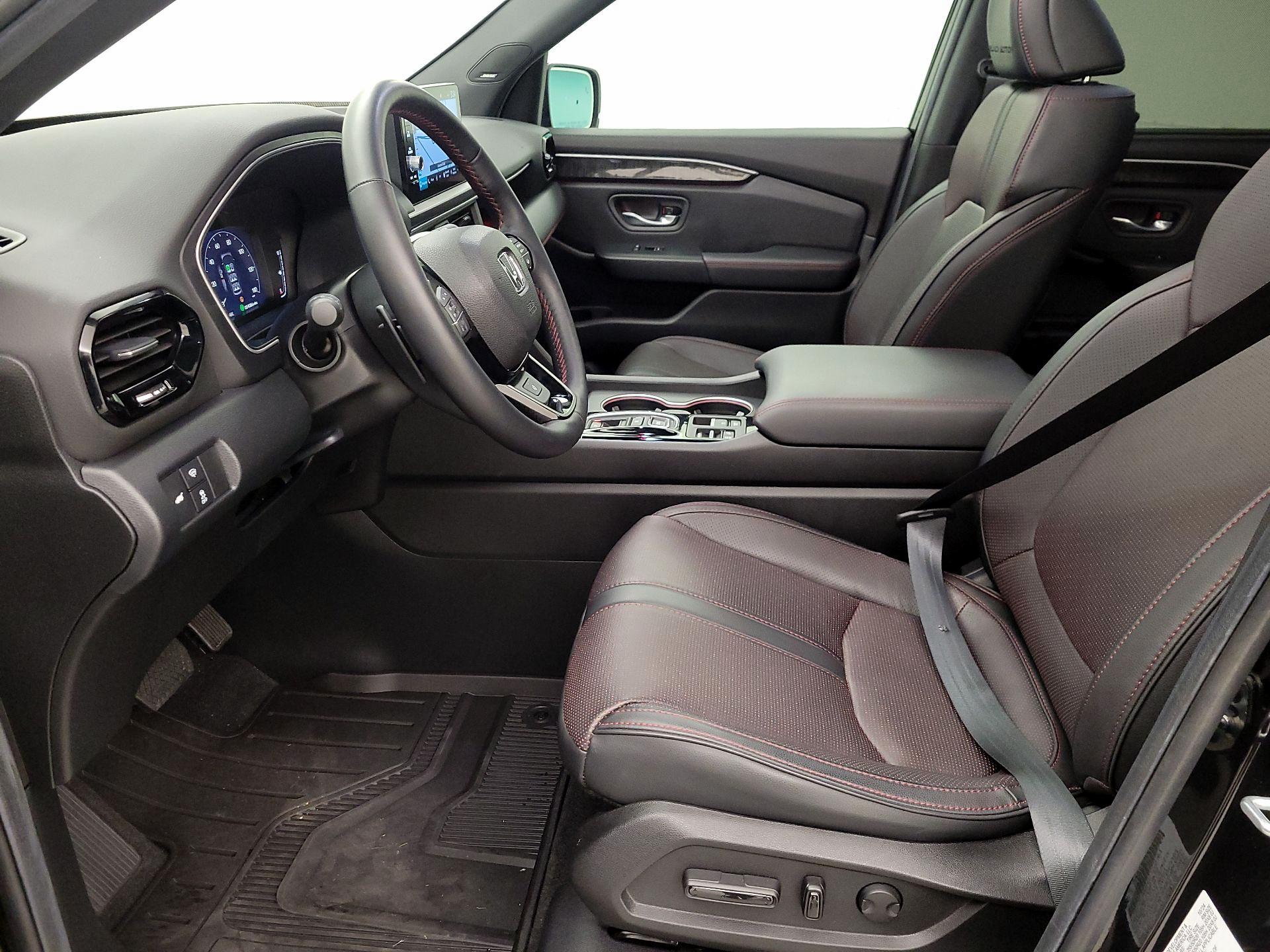 Thumbnail: 2025 Honda Pilot - 11