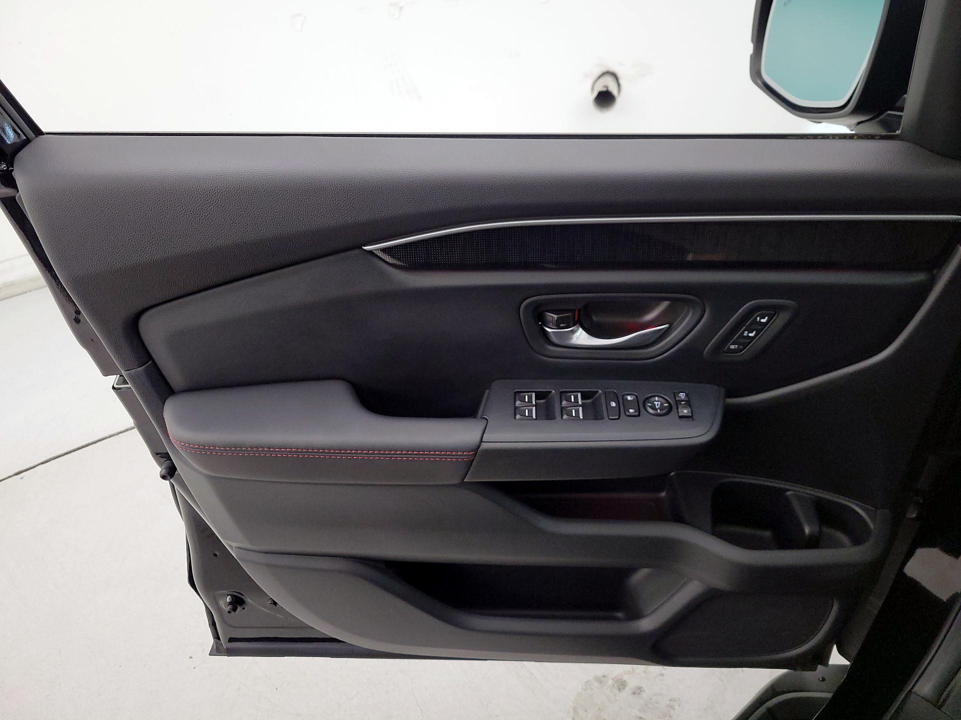 Thumbnail: 2025 Honda Pilot - 12