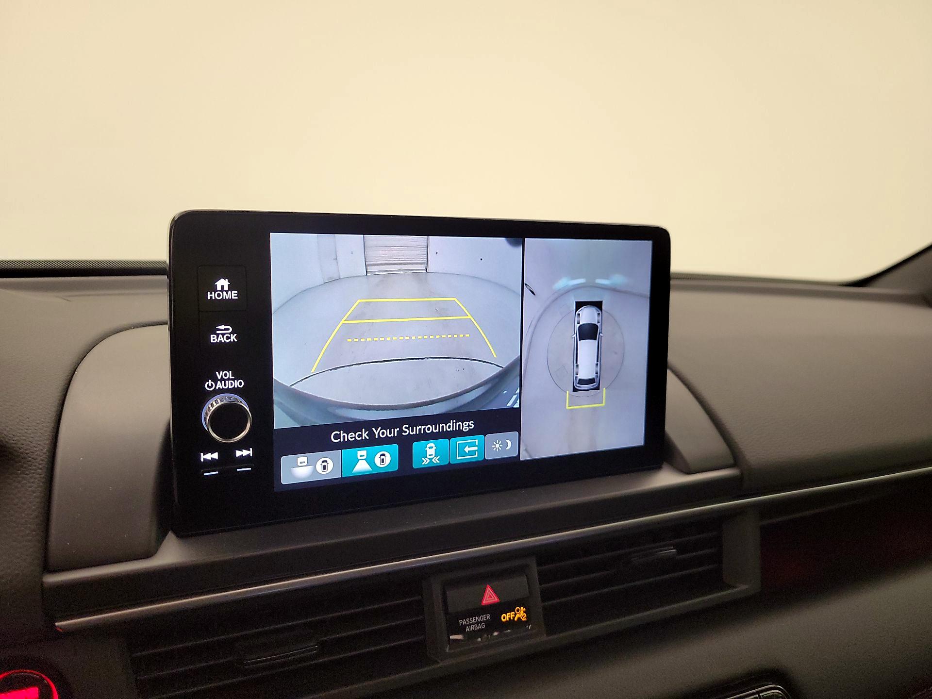 Thumbnail: 2025 Honda Pilot - 15