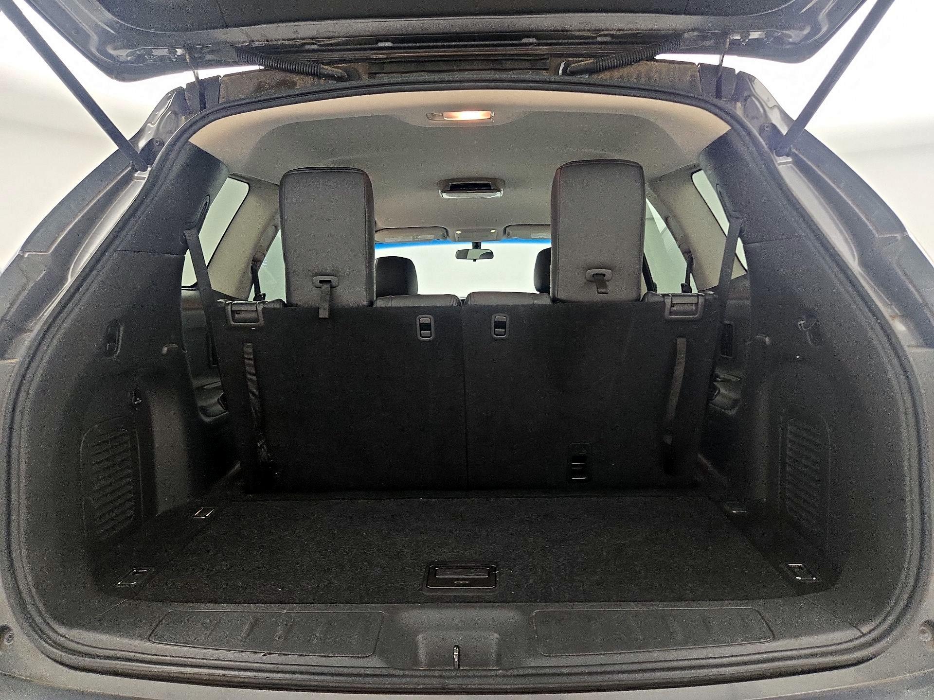 Thumbnail: 2015 Nissan Pathfinder - 20