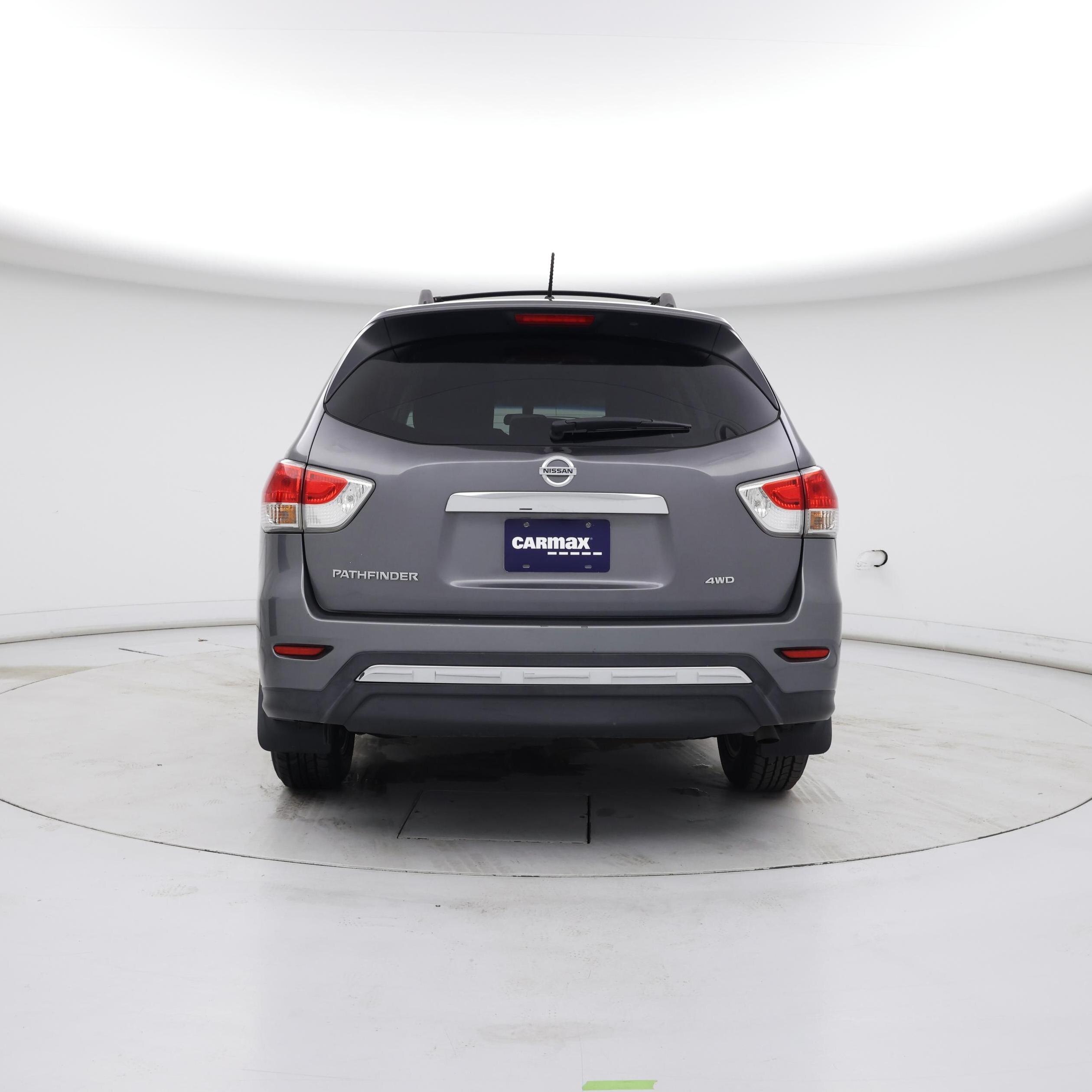 Thumbnail: 2015 Nissan Pathfinder - 6